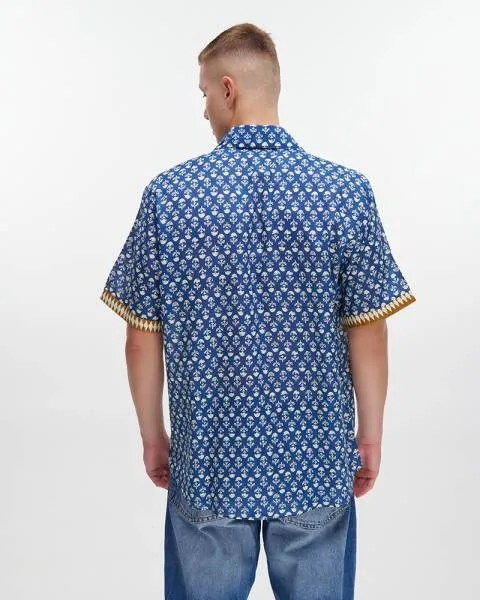 ΠΟΥΚΑΜΙΣΟ ΚΟΝΤΟΜΑΝΙΚΟ ΜΠΛΕ ΜΕ ΛΕΥΚΕΣ/ΜΟΥΣΤΑΡΔΙ ΛΕΠΤΟΜΕΡΕΙΕΣ M/L (100% COTTON) ΠΟΥΚΑΜΙΣΟ ΚΟΝΤΟΜΑΝΙΚΟ ΜΠΛΕ ΜΕ ΛΕΥΚΕΣ/ΜΟΥΣΤΑΡΔΙ ΛΕΠΤΟΜΕΡΕΙΕΣ M/L (100% COTTON)