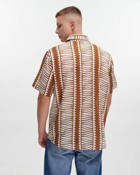 ΠΟΥΚΑΜΙΣΟ ΚΟΝΤΟΜΑΝΙΚΟ ΚΑΦΕ/ΛΕΥΚΟ L/XL (100% COTTON) ΠΟΥΚΑΜΙΣΟ ΚΟΝΤΟΜΑΝΙΚΟ ΚΑΦΕ/ΛΕΥΚΟ L/XL (100% COTTON)