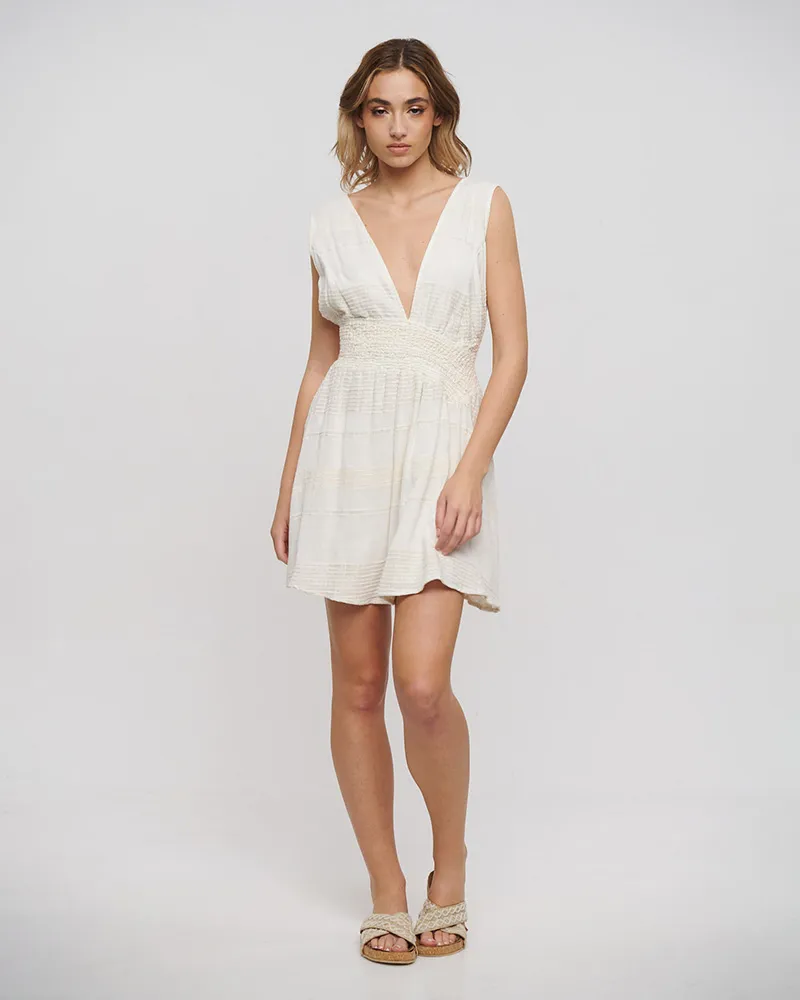 ΦΟΡΕΜΑ ΚΟΝΤΟ ΑΜΑΝΙΚΟ ΜΕ ΑΝΟΙΓΜΑ ΣΤΗ ΠΛΑΤΗ ΕΚΡΟΥ ΜΕ LUREX ONE SIZE (100% COTTON)