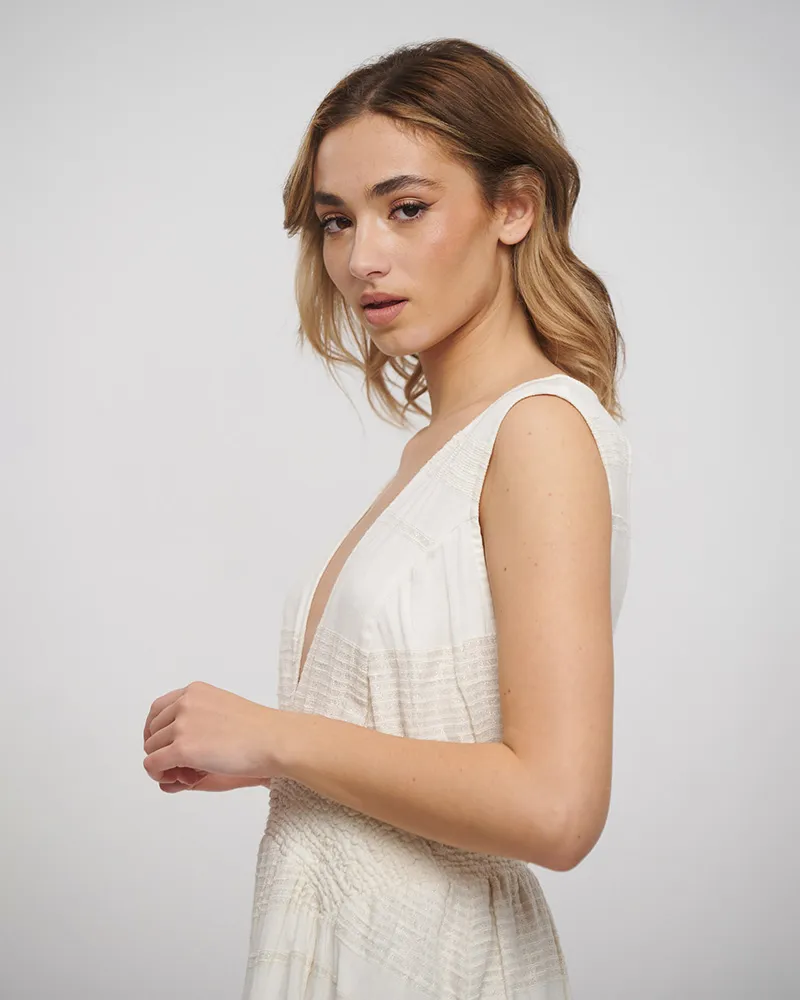 ΦΟΡΕΜΑ ΚΟΝΤΟ ΑΜΑΝΙΚΟ ΜΕ ΑΝΟΙΓΜΑ ΣΤΗ ΠΛΑΤΗ ΕΚΡΟΥ ΜΕ LUREX ONE SIZE (100% COTTON)