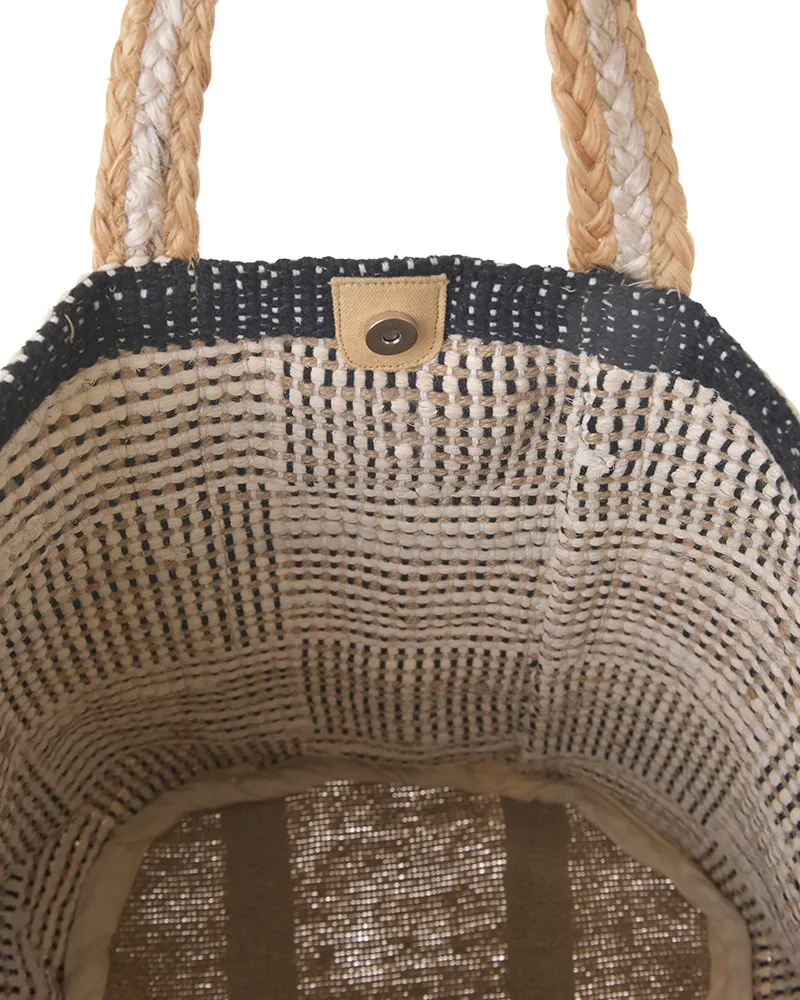 ΤΣΑΝΤΑ ΥΦΑΣΜΑΤΙΝΗ ΣΕ ΕΚΡΟY/ΜΑΥΡΟ ΜΕ ΜΟΤΙΒΑ 31X40X31 (50% COTTON 50% JUTE) ΤΣΑΝΤΑ ΥΦΑΣΜΑΤΙΝΗ ΣΕ ΕΚΡΟY/ΜΑΥΡΟ ΜΕ ΜΟΤΙΒΑ 31X40X31 (50% COTTON 50% JUTE)