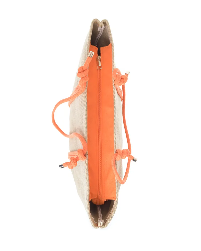 ΤΣΑΝΤΑ ΥΦΑΣΜΑΤΙΝΗ ΣΕ ΜΠΕΖ ΧΡΩΜΑ ΜΕ ΠΟΡΤΟΚΑΛΙ ΛΕΠΤΟΜΕΡΕΙΕΣ 50X33X10 (20% COTTON & 80% POLYESTER) ΤΣΑΝΤΑ ΥΦΑΣΜΑΤΙΝΗ ΣΕ ΜΠΕΖ ΧΡΩΜΑ ΜΕ ΠΟΡΤΟΚΑΛΙ ΛΕΠΤΟΜΕΡΕΙΕΣ 50X33X10 (20% COTTON & 80% POLYESTER)