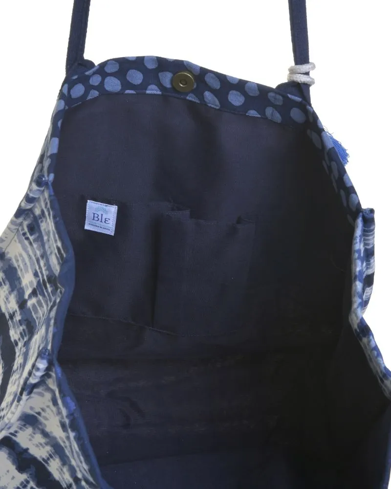 ΤΣΑΝΤΑ ΥΦΑΣΜΑΤΙΝH ΑΣΠΡΟ/ΜΠΛΕ ΜΕ ΣΧΕΔΙΑ (50%COTTON 50% POLYESTER) 42Χ15Χ38/62