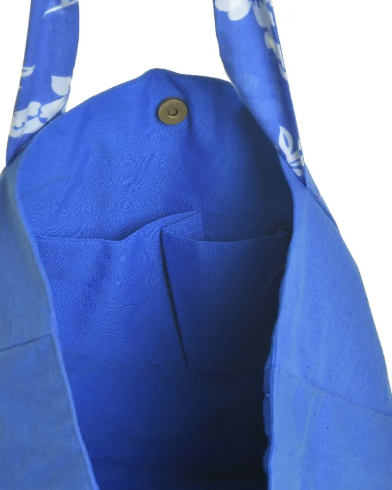 ΤΣΑΝΤΑ ΥΦΑΣΜΑΤΙΝH ΜΠΛΕ ΜΕ ΛΕΥΚΑ ΛΟΥΛΟΥΔΙΑ 42X10X40/65 (50%COTTON 50% POLYESTER)