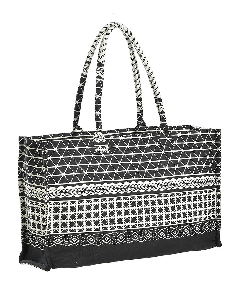 ΤΣΑΝΤΑ ΥΦΑΣΜΑΤΙΝH ΣΕ ΣΚΟΥΡΟ ΜΠΛΕ/ΛΕΥΚΟ ΧΡΩΜΑ (50%COTTON 50% POLYESTER) ΤΣΑΝΤΑ ΥΦΑΣΜΑΤΙΝH ΣΕ ΣΚΟΥΡΟ ΜΠΛΕ/ΛΕΥΚΟ ΧΡΩΜΑ (50%COTTON 50% POLYESTER)