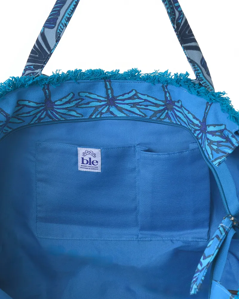 ΤΣΑΝΤΑ ΥΦΑΣΜΑΤΙΝH ΜΠΛΕ ΜΕ ΦΟΙΝΙΚΕΣ 42X30X20 (50%COTTON 50% POLYESTER)