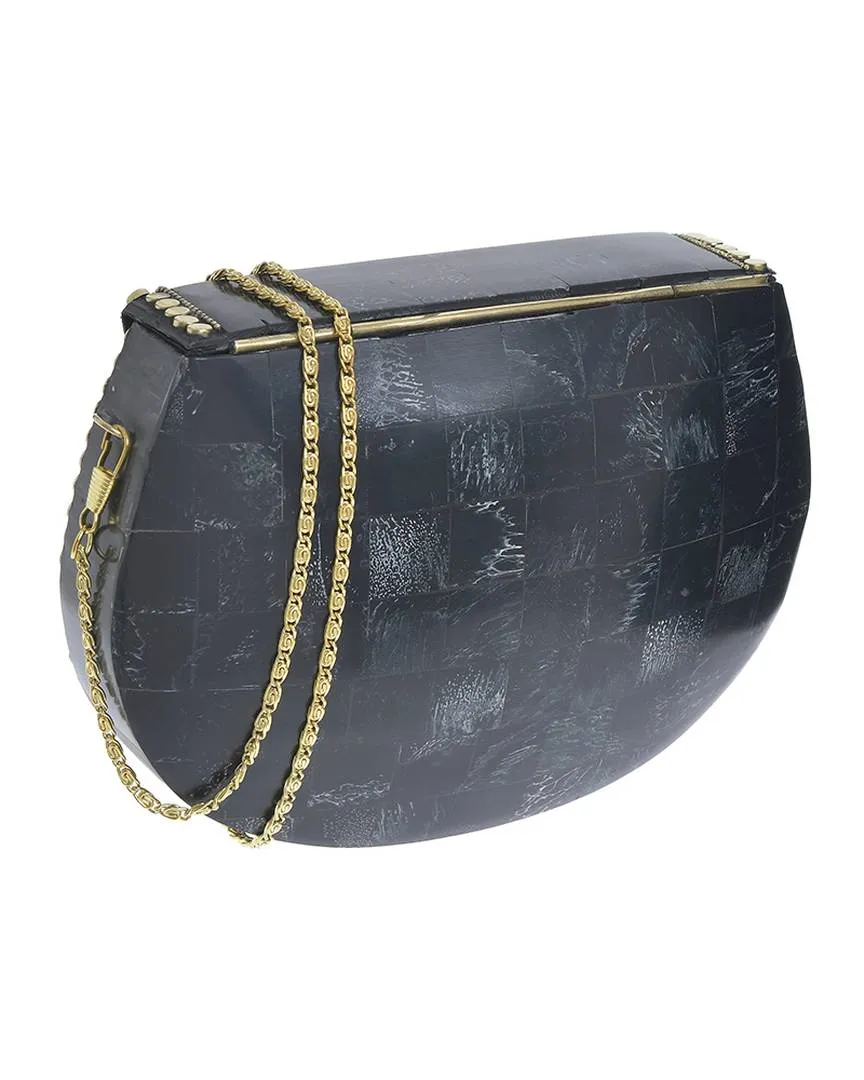 ΤΣΑΝΤΑΚΙ ΜΕΤΑΛΛΙΚΟ ΜΑΥΡΟ ΜΕ ΧΡΥΣΕΣ ΛΕΠΤΟΜΕΡΕΙΕΣ ΚΑΙ ΑΛΥΣΙΔΑ ΤΣΑΝΤΑΚΙ ΜΕΤΑΛΛΙΚΟ ΜΑΥΡΟ ΜΕ ΧΡΥΣΕΣ ΛΕΠΤΟΜΕΡΕΙΕΣ ΚΑΙ ΑΛΥΣΙΔΑ