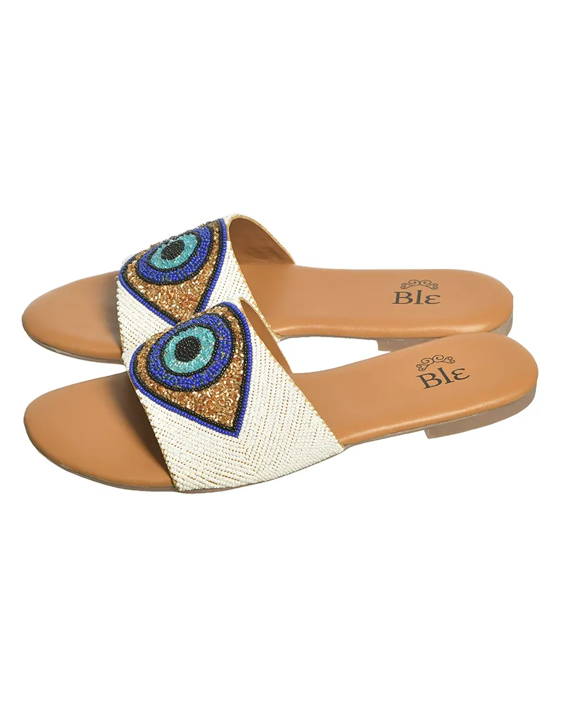 ΣΑΝΔΑΛΙ ΛΕΥΚΟ ”ΜΑΤΙ΄΄ ΜΕ ΧΑΝΤΡΕΣ (EU 41)