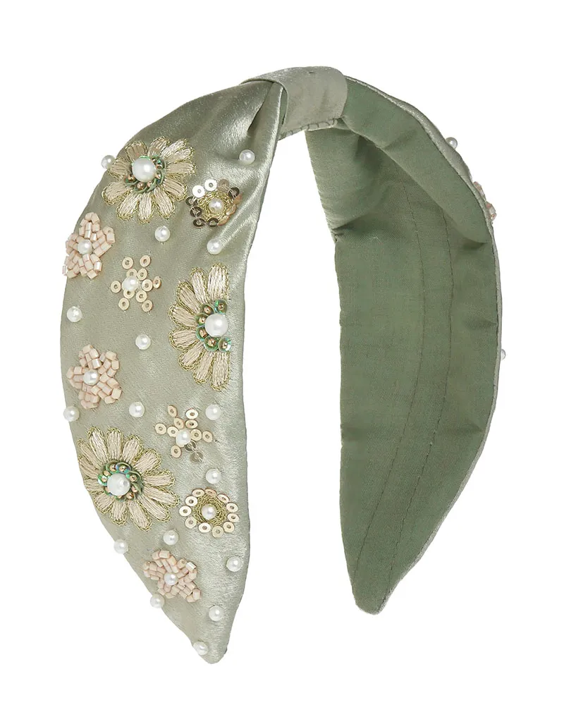 ΣΤΕΚΑ ΜΑΛΛΙΩΝ ΣΕ ΠΡΑΣΙΝΟ ΧΡΩΜΑ ΜΕ ΧΑΝΤΡΕΣ KΑΙ ΠΕΡΛΕΣ ΣΤΕΚΑ ΜΑΛΛΙΩΝ ΣΕ ΠΡΑΣΙΝΟ ΧΡΩΜΑ ΜΕ ΧΑΝΤΡΕΣ KΑΙ ΠΕΡΛΕΣ