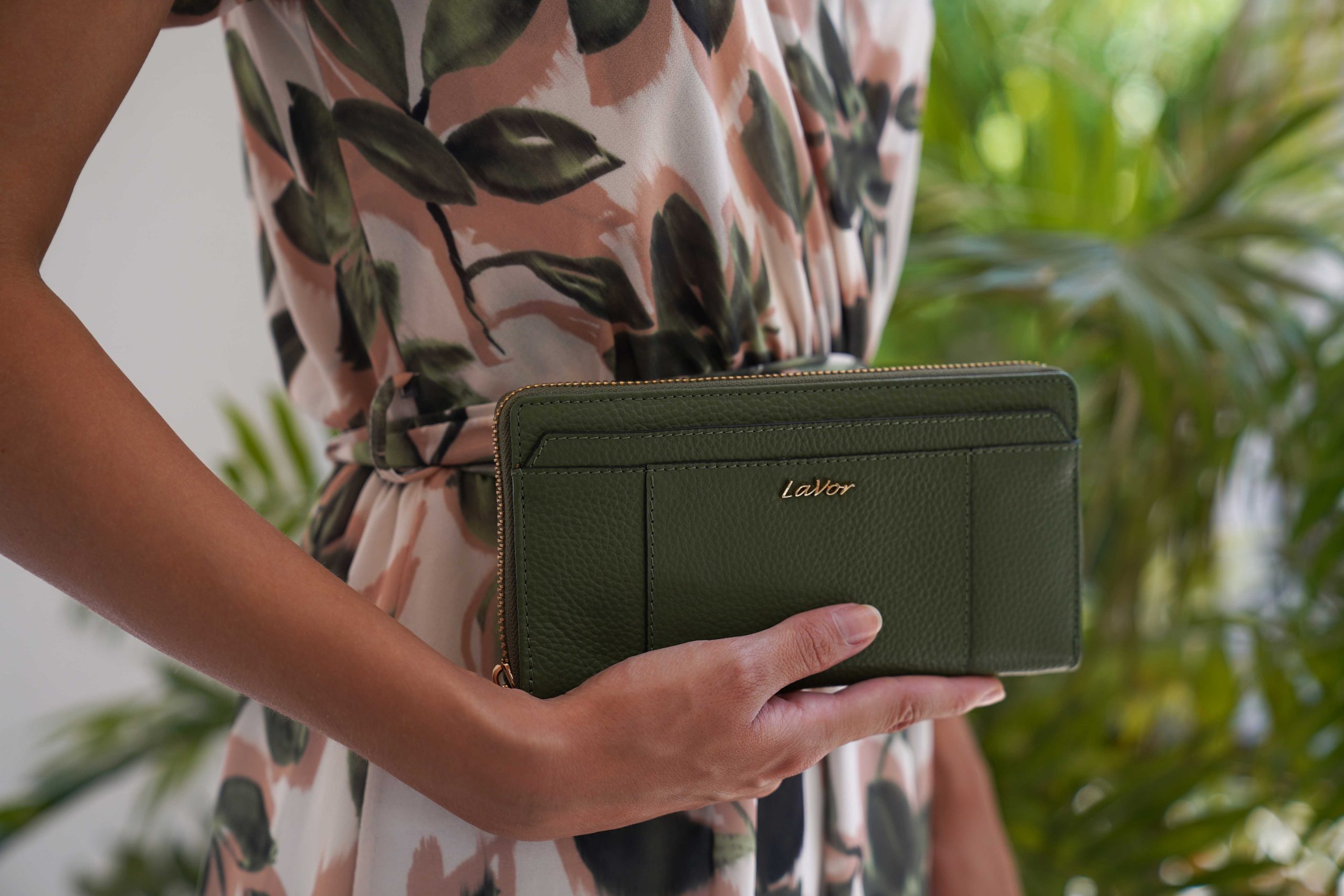 Γυναικείο Δερμάτινο Πορτοφόλι Lavor 6077 κόκκινο