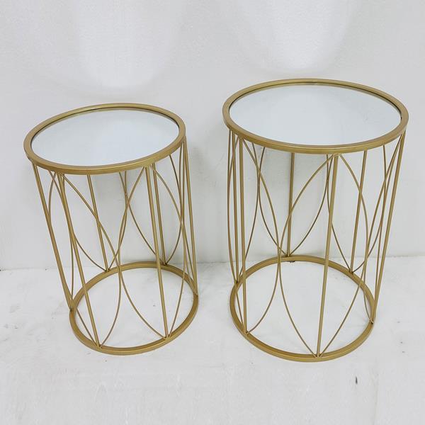 S/2 ΒΟΗΘΗΤΙΚΑ ΤΡΑΠΕΖΑΚΙΑ ΜΕΤΑΛΛΙΚΑ ΜΕ ΓΥΑΛΙ ΧΡΥΣΑ 38×55.5cm/33×50.5cm