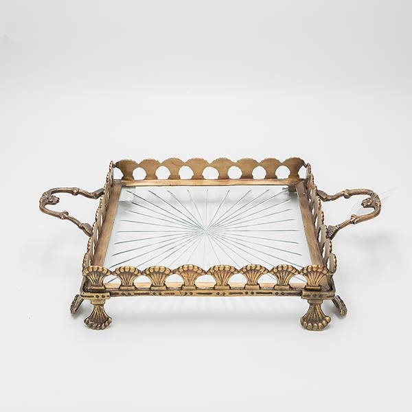 ΔΙΣΚΟΣ ΓΥΑΛΙΝΟΣ ΜΕ ΜΕΤΑΛΛΙΚΑ ΤΕΛΕΙΩΜΑΤΑ ΑΝΤΙΚΕ ΧΡΥΣΟ-ΔΙΑΦΑΝΕΣ ΓΥΑΛΙ 36x27x7cm ΔΙΣΚΟΣ ΓΥΑΛΙΝΟΣ ΜΕ ΜΕΤΑΛΛΙΚΑ ΤΕΛΕΙΩΜΑΤΑ ΑΝΤΙΚΕ ΧΡΥΣΟ-ΔΙΑΦΑΝΕΣ ΓΥΑΛΙ 36x27x7cm