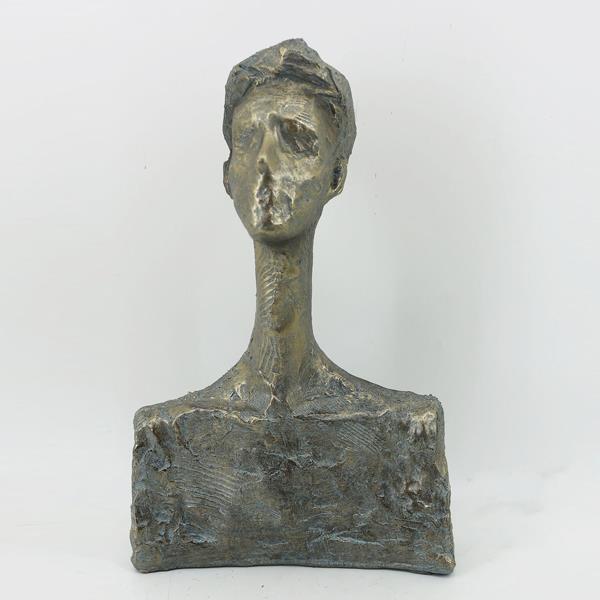 ΔΙΑΚΟΣΜΗΤΙΚΟ ΓΛΥΠΤΟ ΑΝΘΡΩΠΟΣ ΓΚΡΙ 19x10x30cm