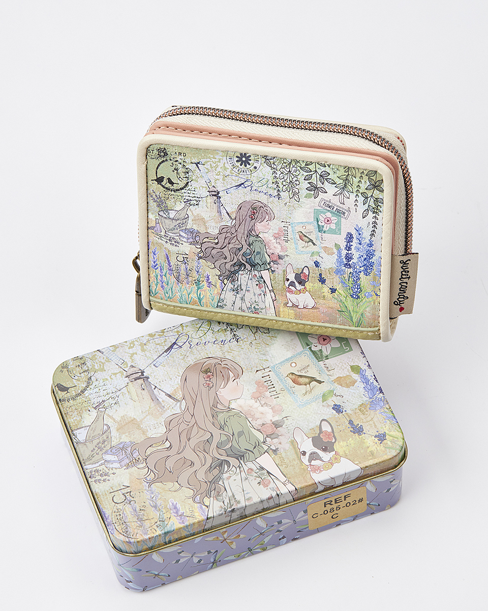 Sweet Candy Γυναικείο Mini Πορτοφόλι με Μοτίβο Λεβάντα και Retro Αισθητική – Lavender Walk