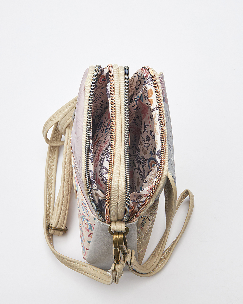 Sweet Candy Τσάντα Ώμου με Κορίτσι & Ανάγλυφα Λουλούδια – Vintage Story