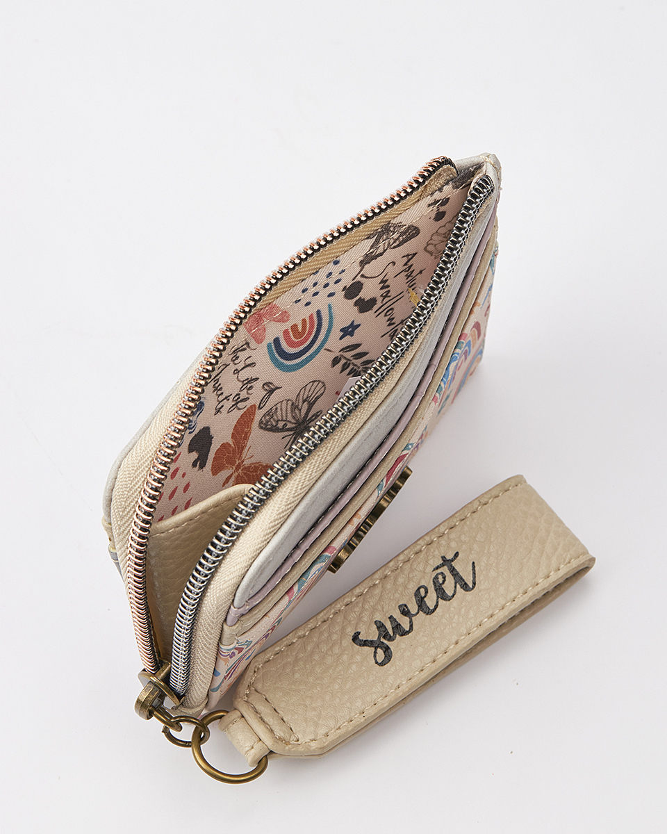 Sweet Candy Γυναικείο Πορτοφόλι με Ανάγλυφα Λουλούδια & Ρομαντισμό – Vintage Story