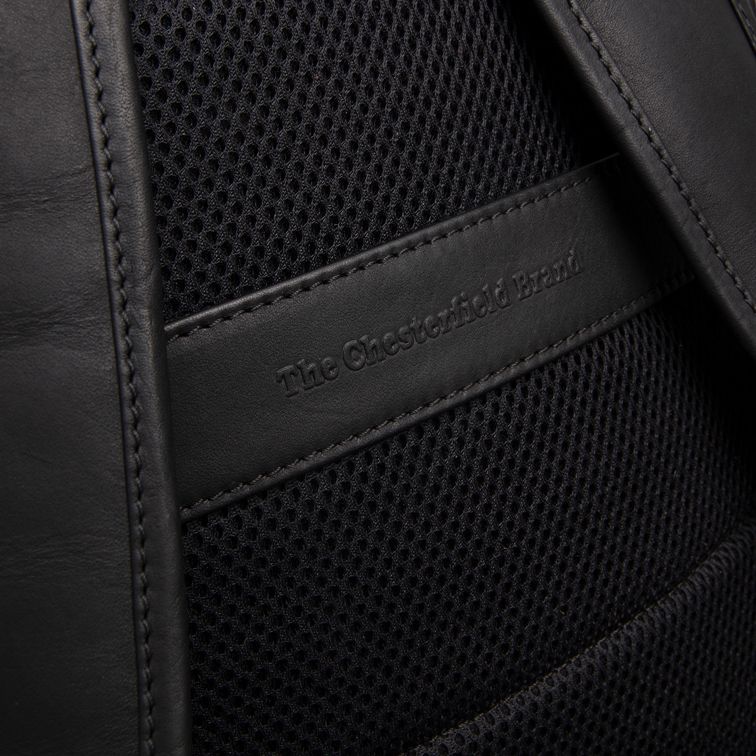 Chesterfield Leather Backpack Δέρμα Ινδίας C58.700300 Mαύρο