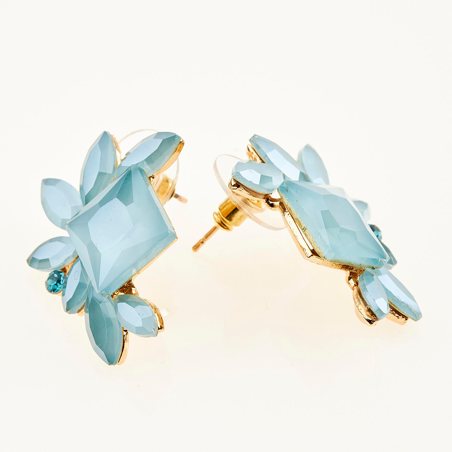 Sequoia Γυναικείο ατσάλινο Υποαλλεργικό σκουλαρίκι με πέτρες γαλάζιο Sequoia Γυναικείο ατσάλινο Υποαλλεργικό σκουλαρίκι με πέτρες γαλάζιο