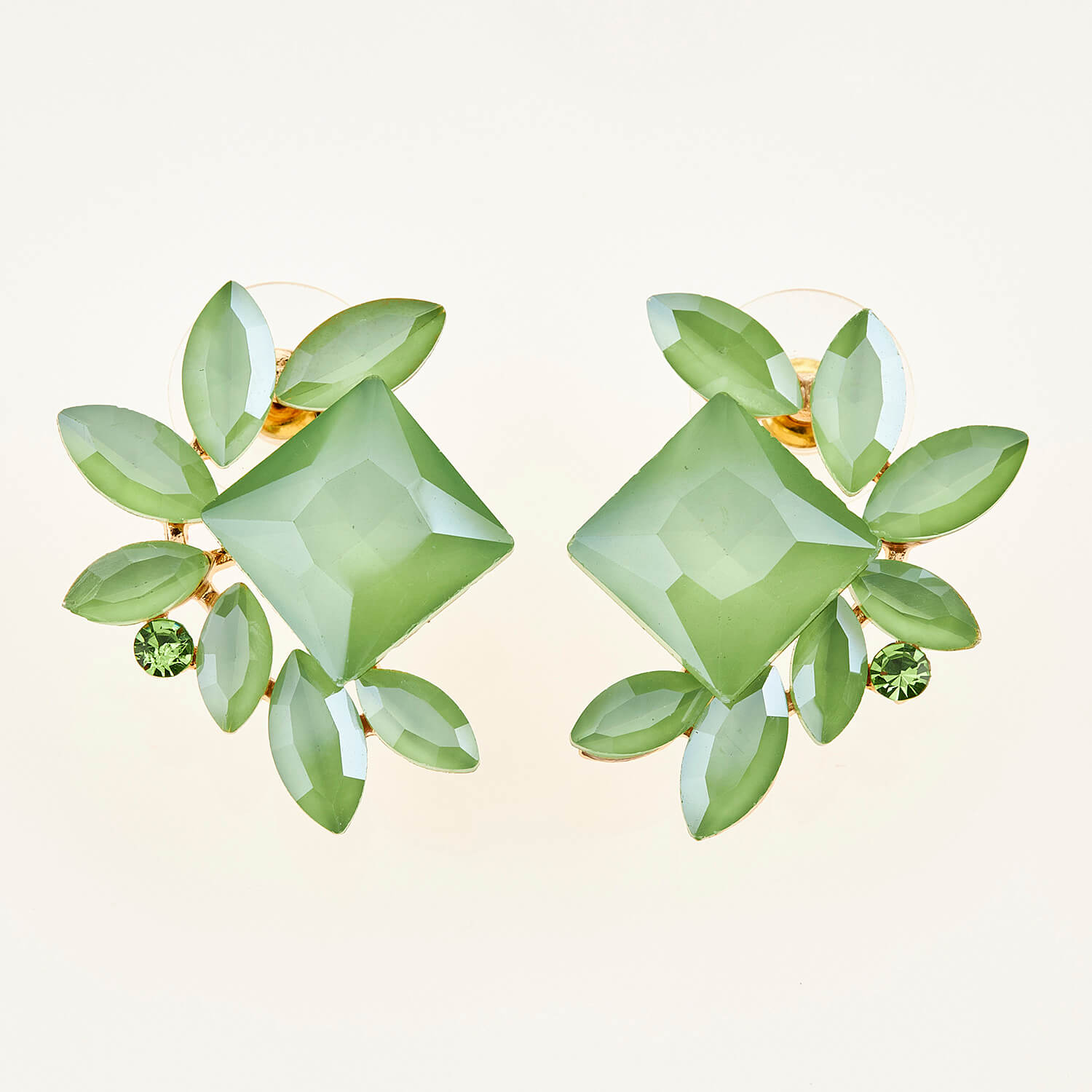 Sequoia Γυναικείο ατσάλινο Υποαλλεργικό σκουλαρίκι με πέτρες πράσινο Sequoia Γυναικείο ατσάλινο Υποαλλεργικό σκουλαρίκι με πέτρες πράσινο