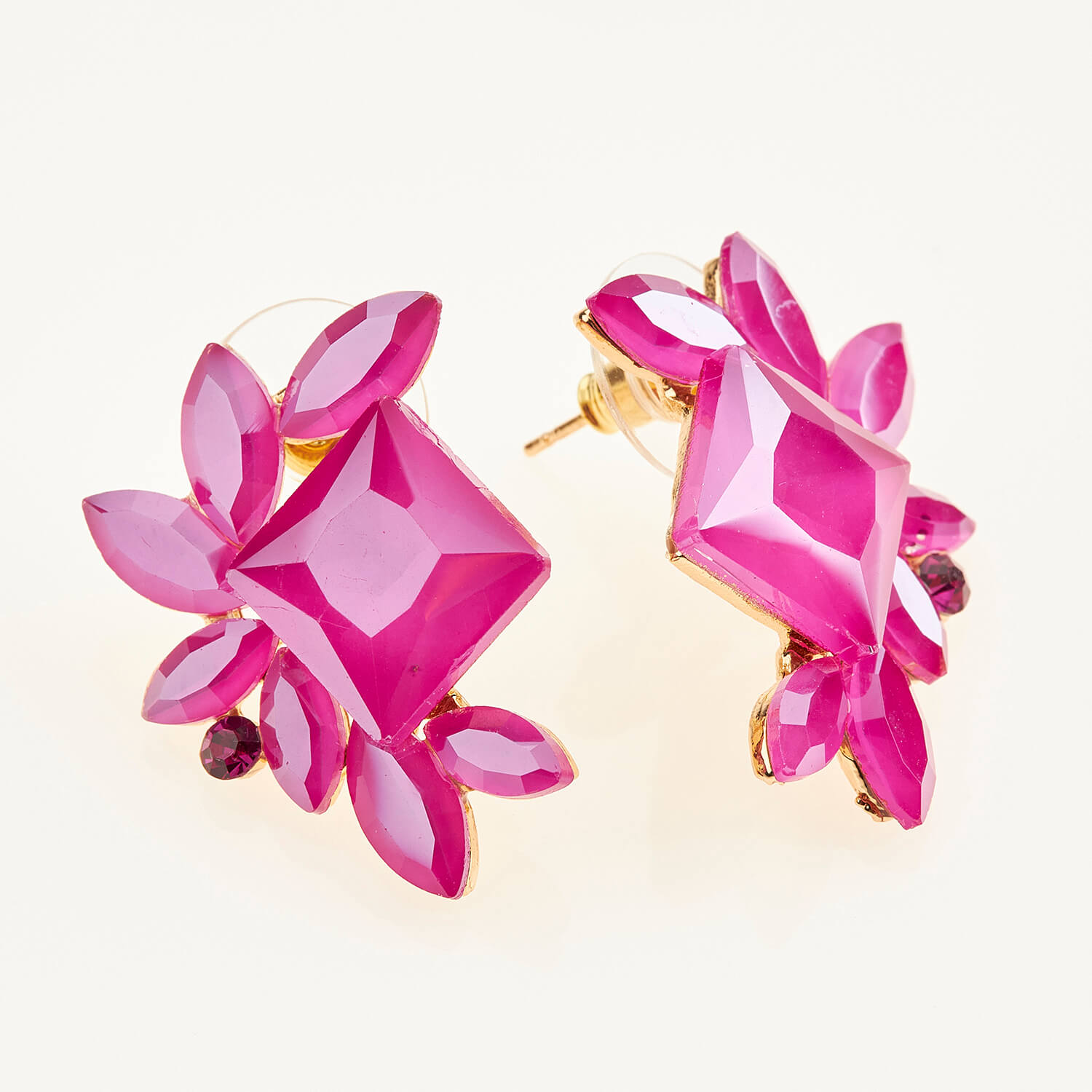 Sequoia Γυναικείο ατσάλινο Υποαλλεργικό σκουλαρίκι με πέτρες φούξια Sequoia Γυναικείο ατσάλινο Υποαλλεργικό σκουλαρίκι με πέτρες φούξια