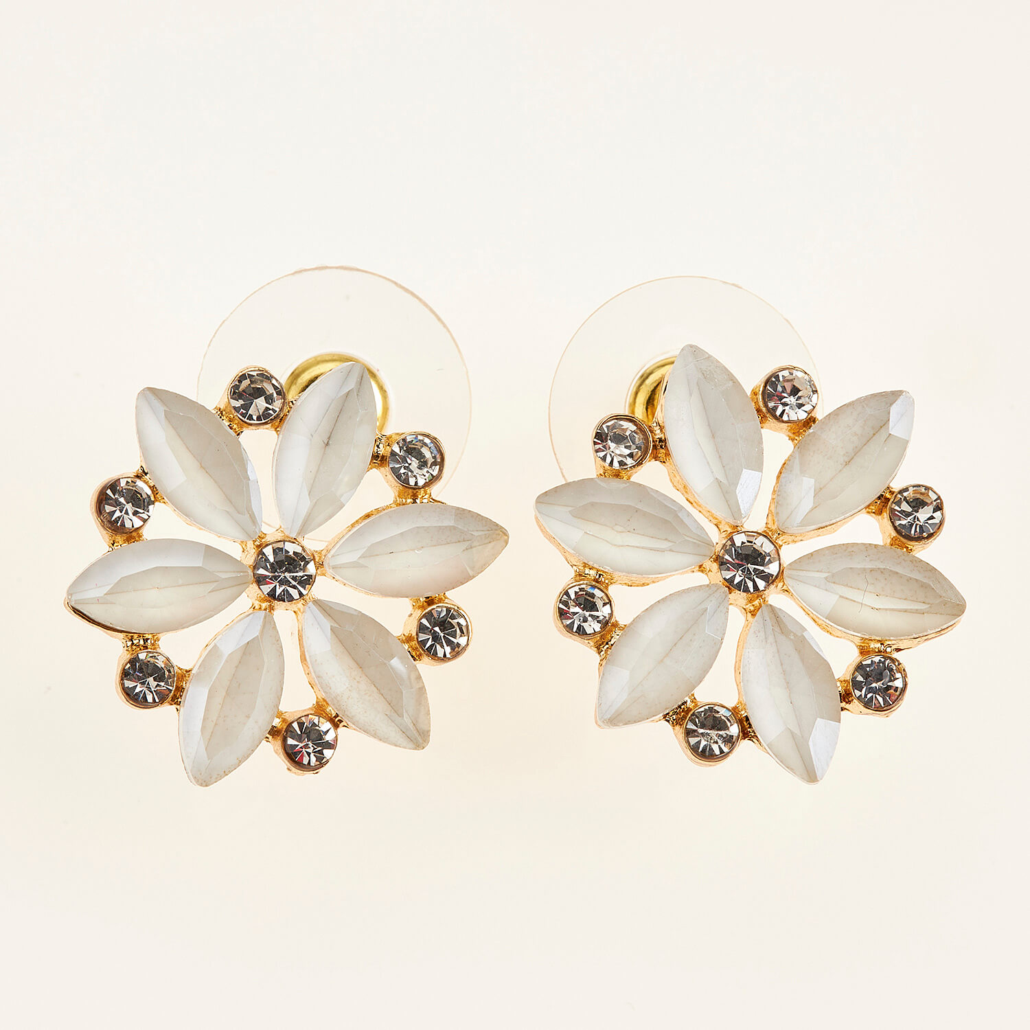 Sequoia Γυναικείο ατσάλινο Υποαλλεργικό σκουλαρίκι με πέτρες λευκό Sequoia Γυναικείο ατσάλινο Υποαλλεργικό σκουλαρίκι με πέτρες λευκό