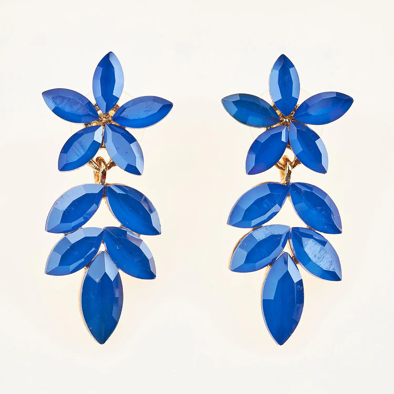 Sequoia Γυναικείο ατσάλινο Υποαλλεργικό σκουλαρίκι με πέτρες μπλε