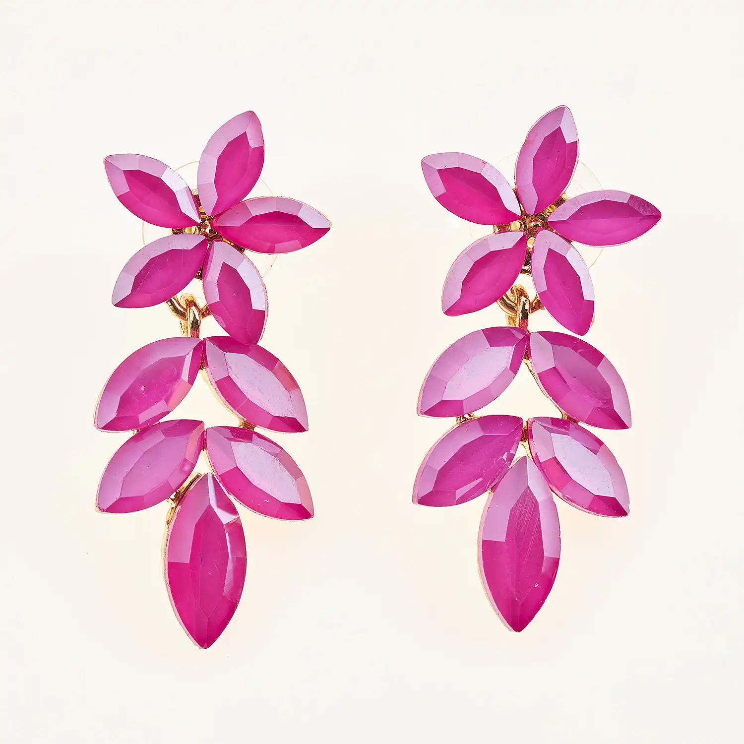 Sequoia Γυναικείο ατσάλινο Υποαλλεργικό σκουλαρίκι με πέτρες φούξια