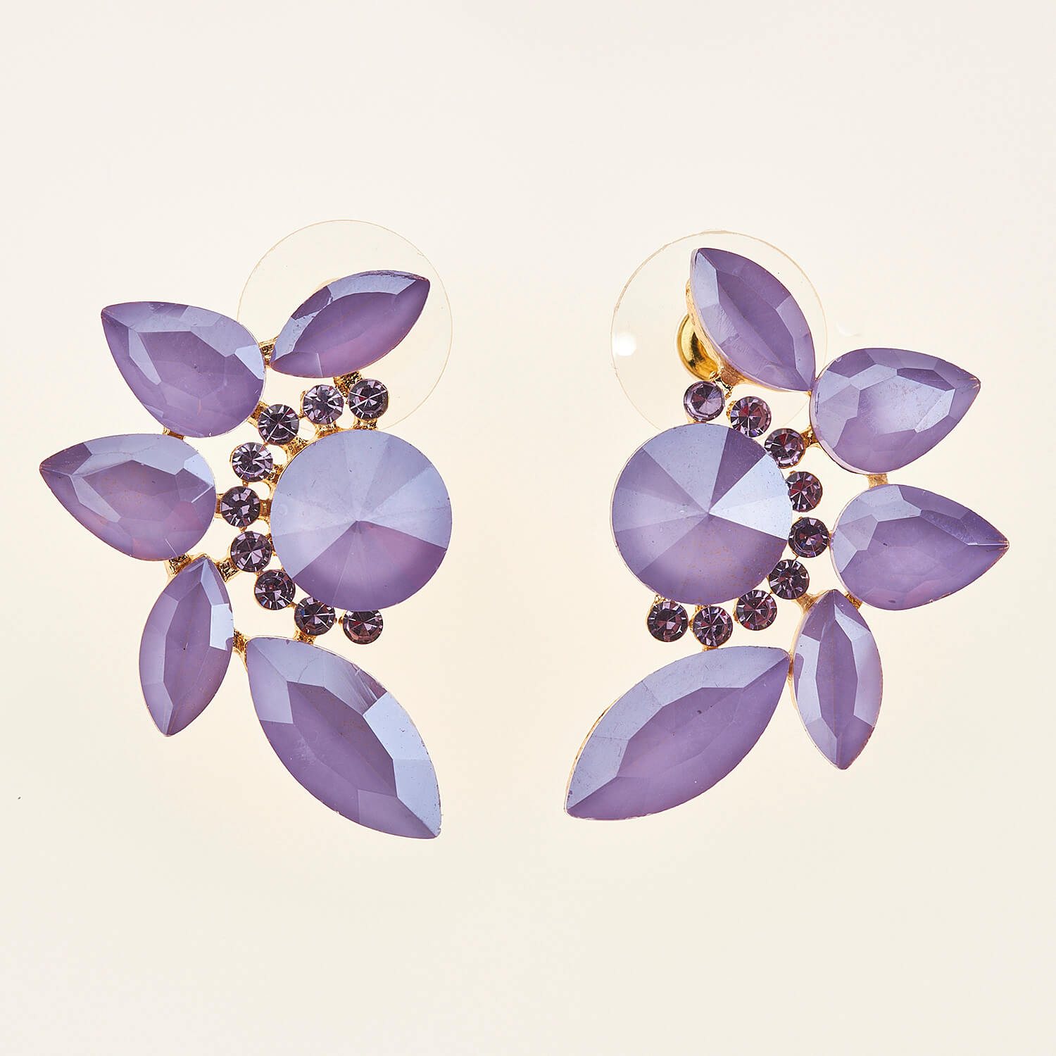 Sequoia Γυναικείο ατσάλινο Υποαλλεργικό σκουλαρίκι με πέτρες μωβ Sequoia Γυναικείο ατσάλινο Υποαλλεργικό σκουλαρίκι με πέτρες μωβ