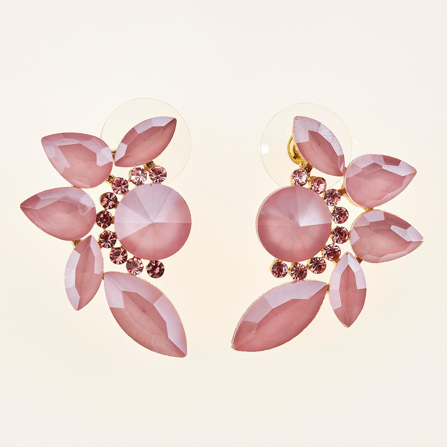 Sequoia Γυναικείο ατσάλινο Υποαλλεργικό σκουλαρίκι με πέτρες ροζ Sequoia Γυναικείο ατσάλινο Υποαλλεργικό σκουλαρίκι με πέτρες ροζ