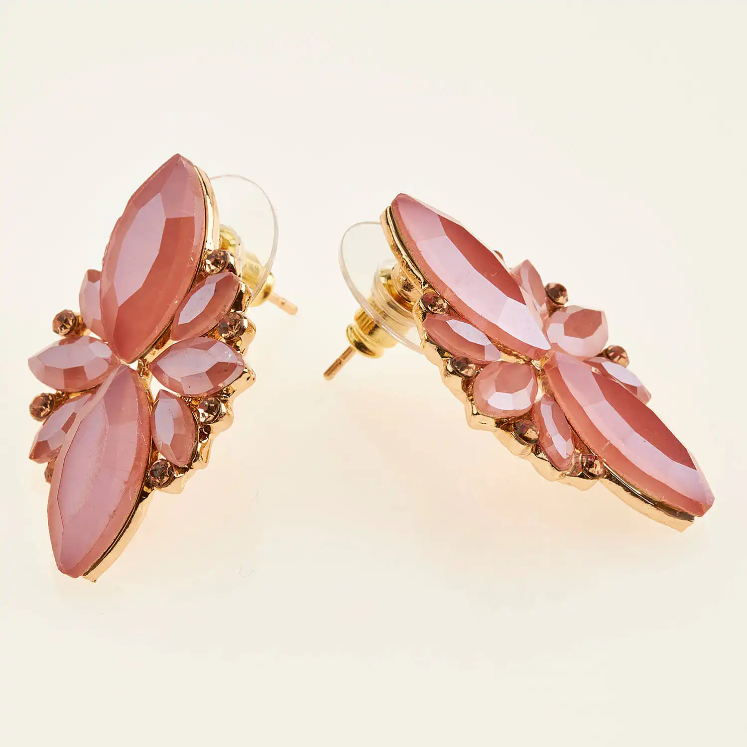 Sequoia Γυναικείο ατσάλινο Υποαλλεργικό σκουλαρίκι με πέτρες ροζ Sequoia Γυναικείο ατσάλινο Υποαλλεργικό σκουλαρίκι με πέτρες ροζ