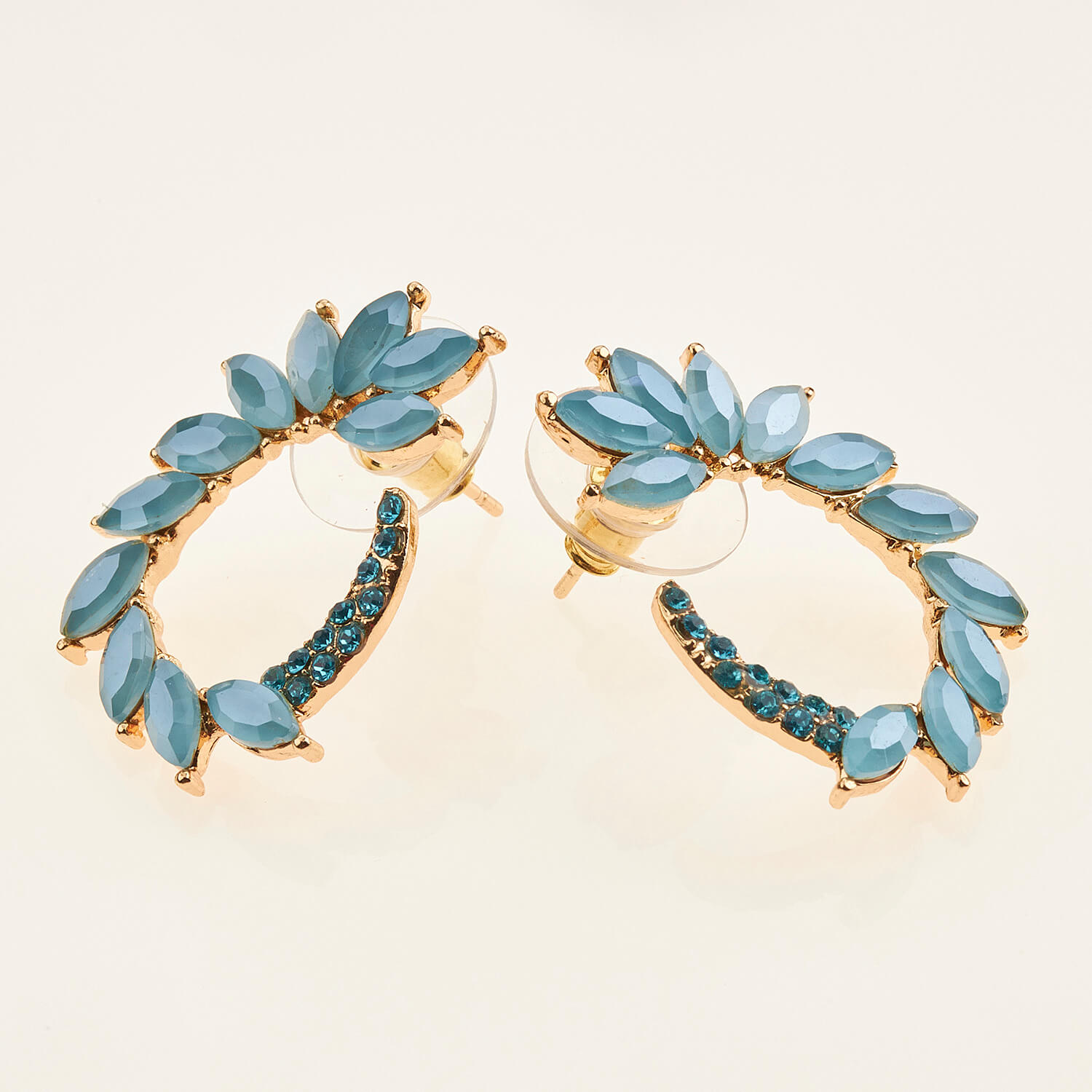 Sequoia Γυναικείο ατσάλινο Υποαλλεργικό σκουλαρίκι με πέτρες γαλάζιο Sequoia Γυναικείο ατσάλινο Υποαλλεργικό σκουλαρίκι με πέτρες γαλάζιο