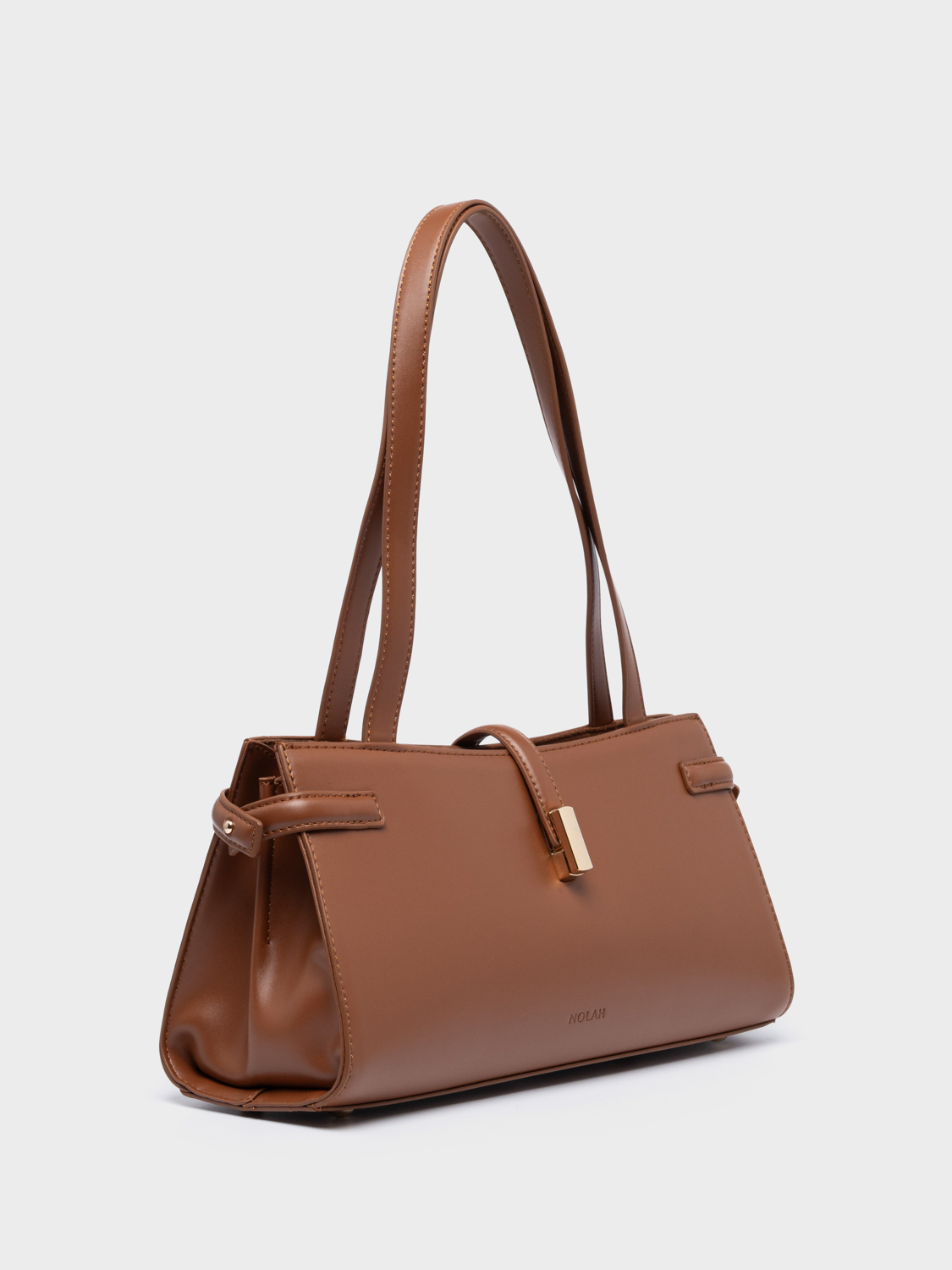 Etienne Brown Etienne Brown