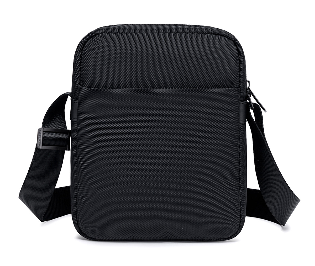 ARCTIC HUNTER τσάντα ώμου K00679, 3.4L, μαύρη