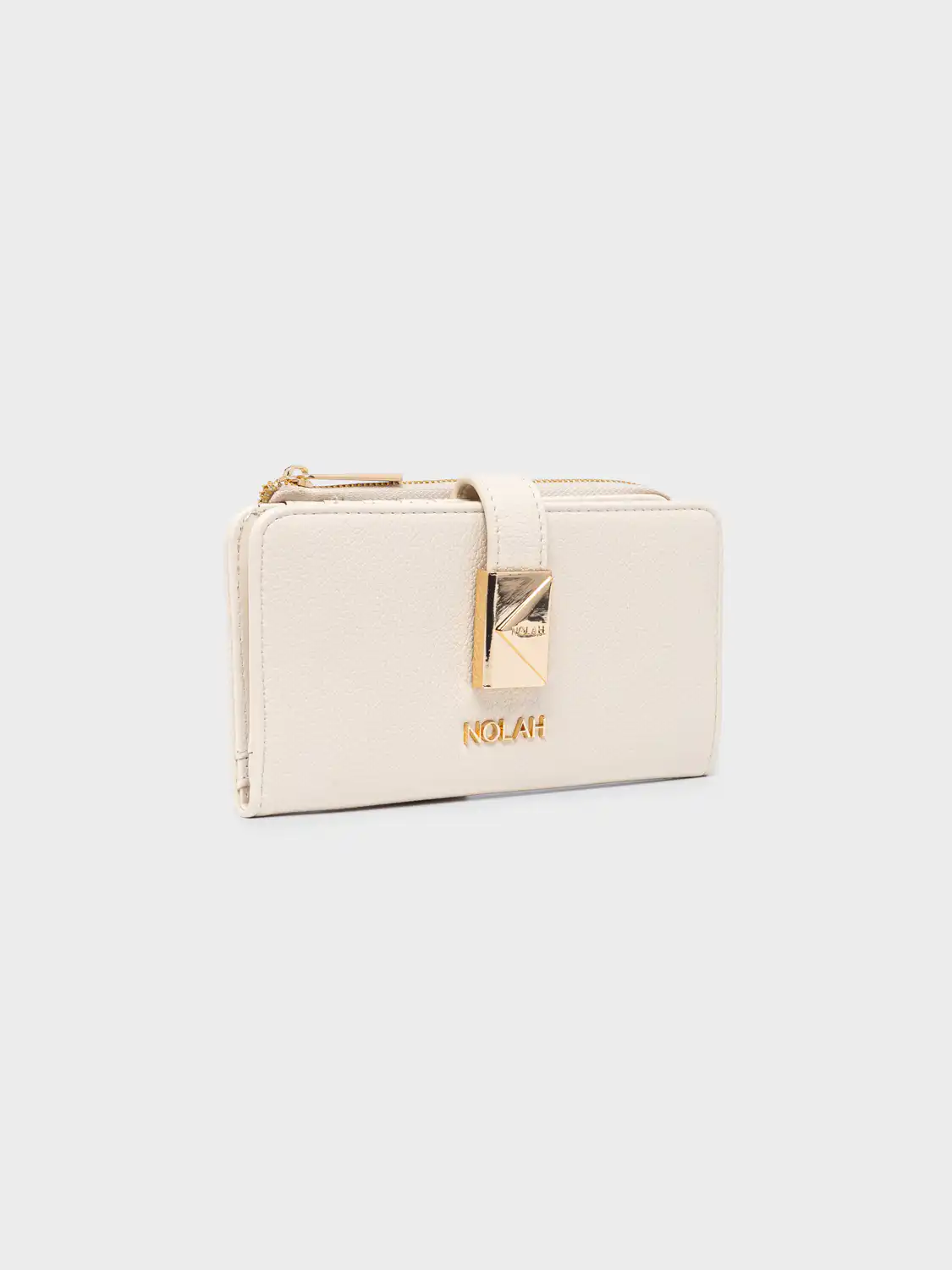 Savvina Ivory Savvina Ivory