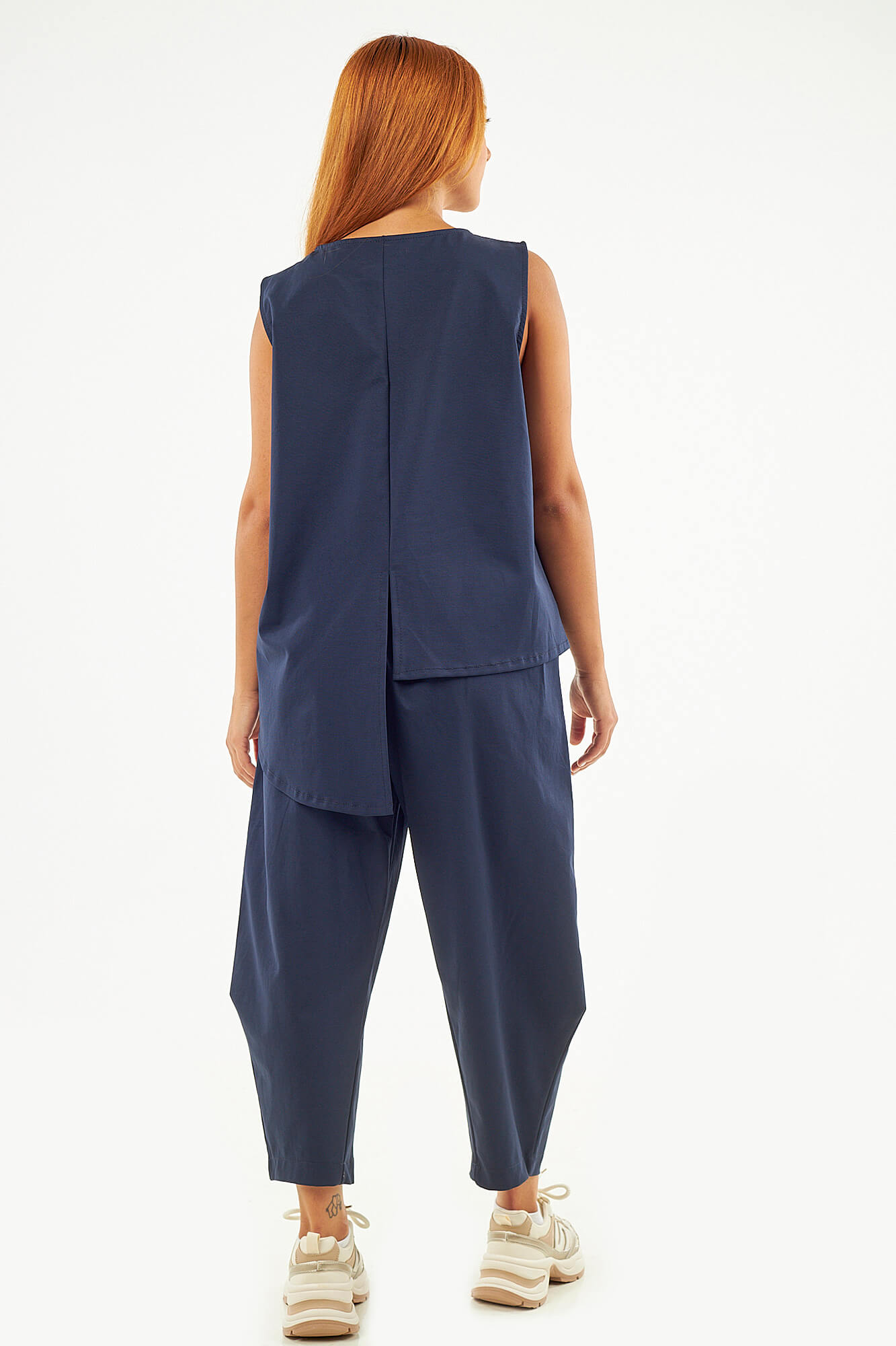 Sequoia Μοντέρνο Γυναικείο Oversize Σετ Ασύμμετρη Αμάνικη Μπλούζα με Παντελόνι 33-41096 Μπλε Sequoia Μοντέρνο Γυναικείο Oversize Σετ Ασύμμετρη Αμάνικη Μπλούζα με Παντελόνι 33-41096 Μπλε