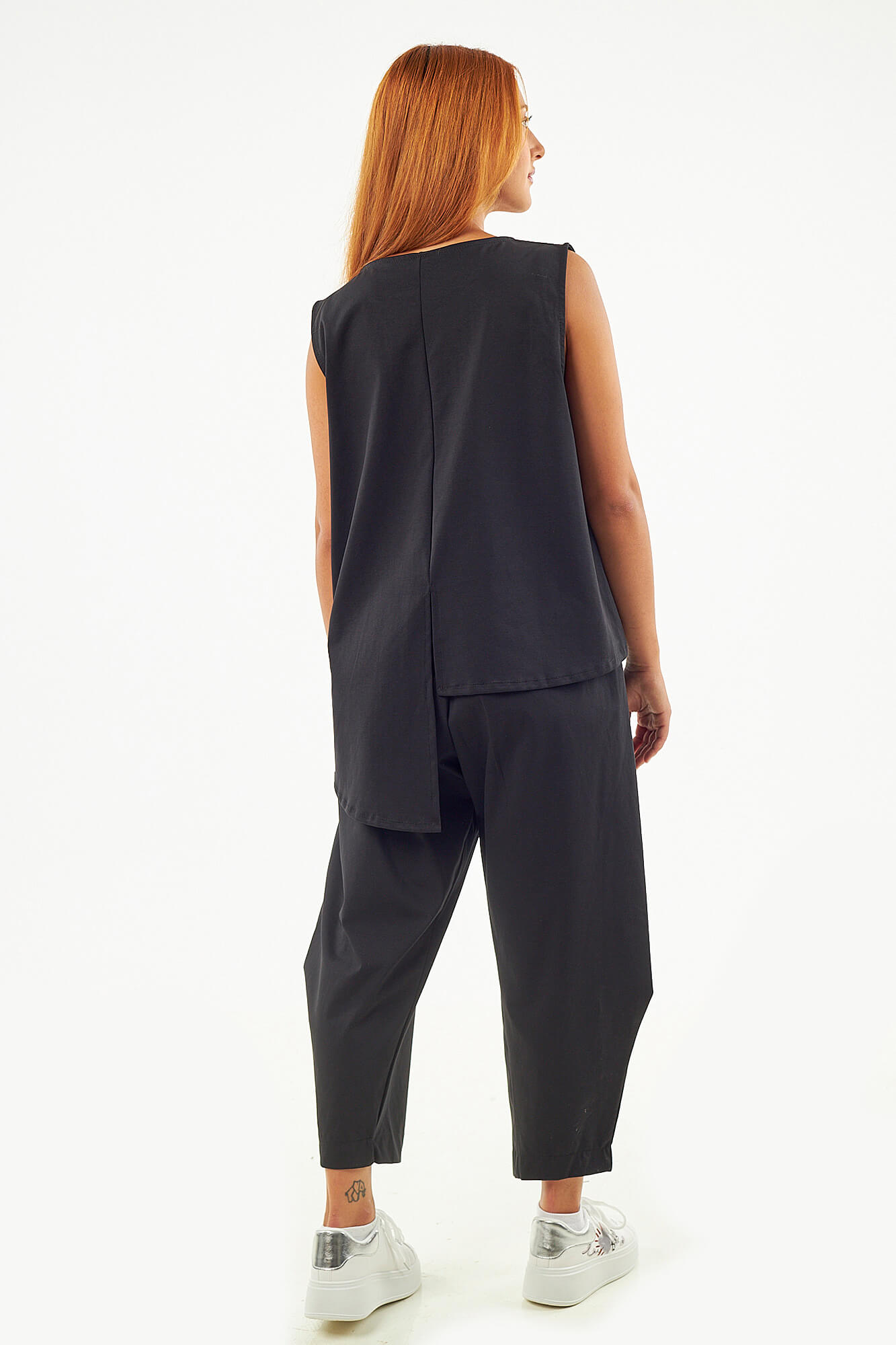 Sequoia Μοντέρνο Γυναικείο Oversize Σετ Ασύμμετρη Αμάνικη Μπλούζα με Παντελόνι 33-41096 Γκρι