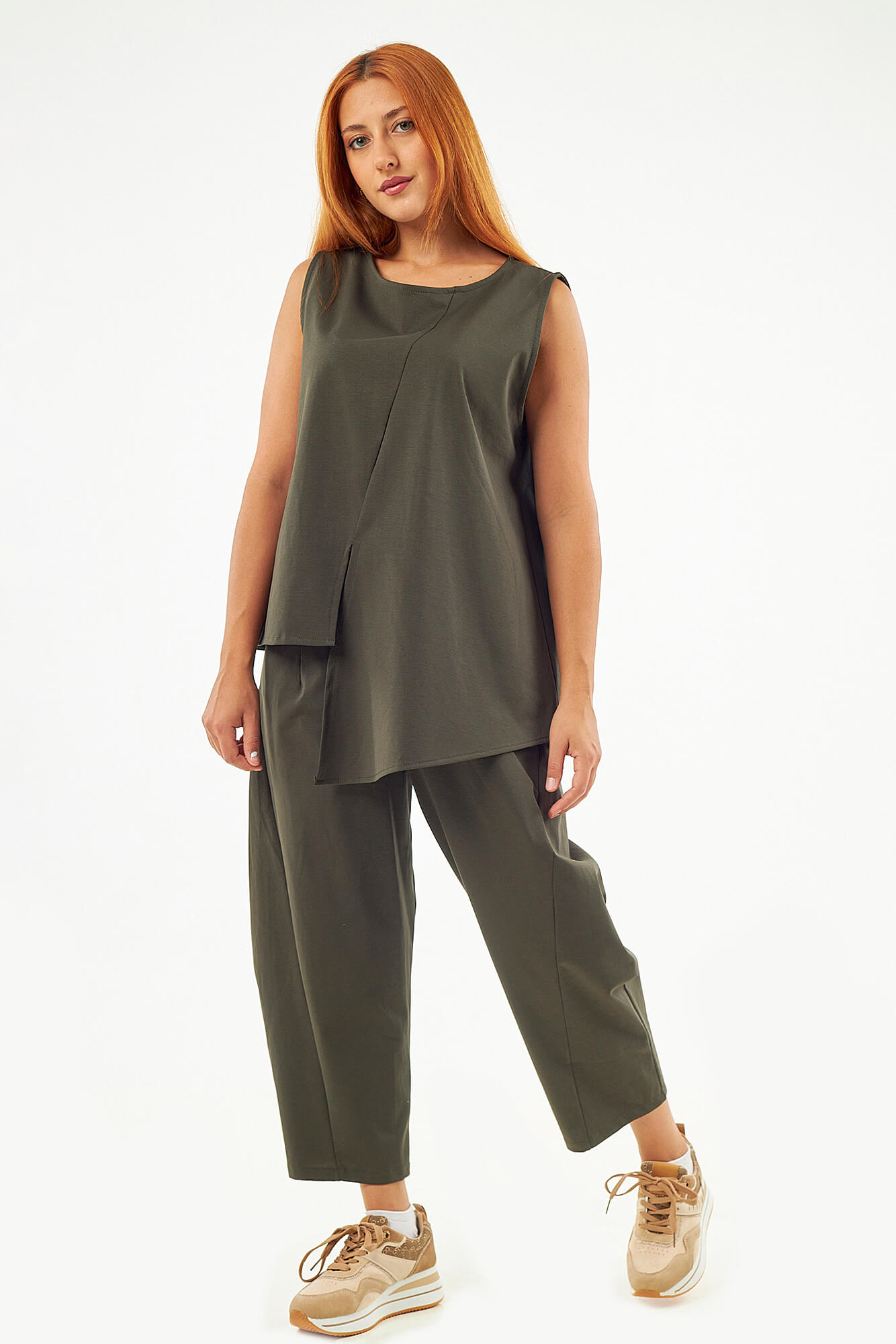 Sequoia Μοντέρνο Γυναικείο Oversize Σετ Ασύμμετρη Αμάνικη Μπλούζα με Παντελόνι 33-41096 Γκρι