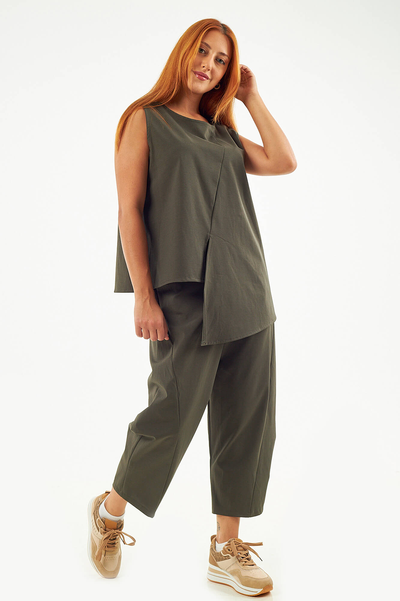 Sequoia Μοντέρνο Γυναικείο Oversize Σετ Ασύμμετρη Αμάνικη Μπλούζα με Παντελόνι 33-41096 Γκρι