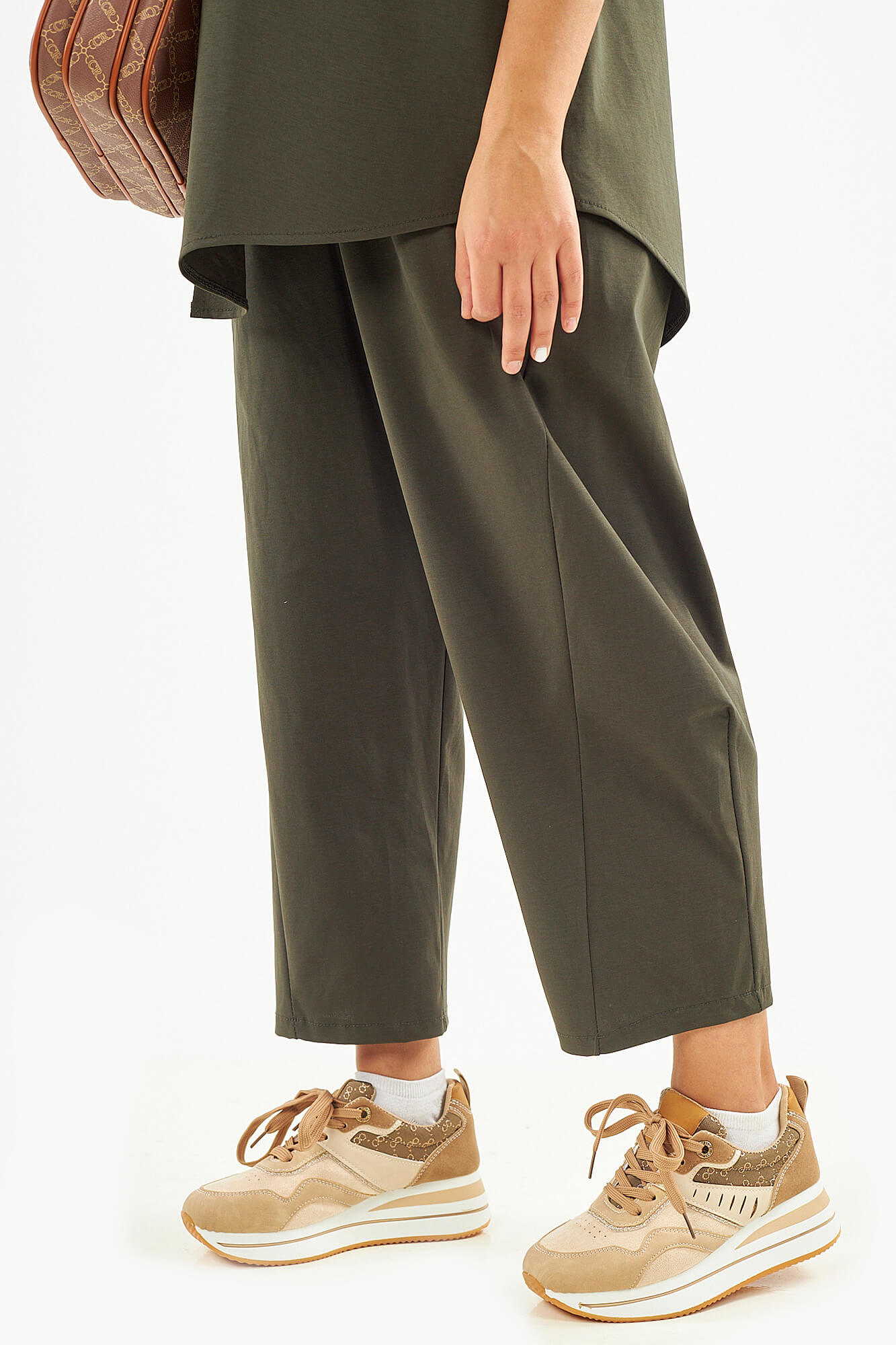 Sequoia Μοντέρνο Γυναικείο Oversize Σετ Ασύμμετρη Αμάνικη Μπλούζα με Παντελόνι 33-41096 Γκρι