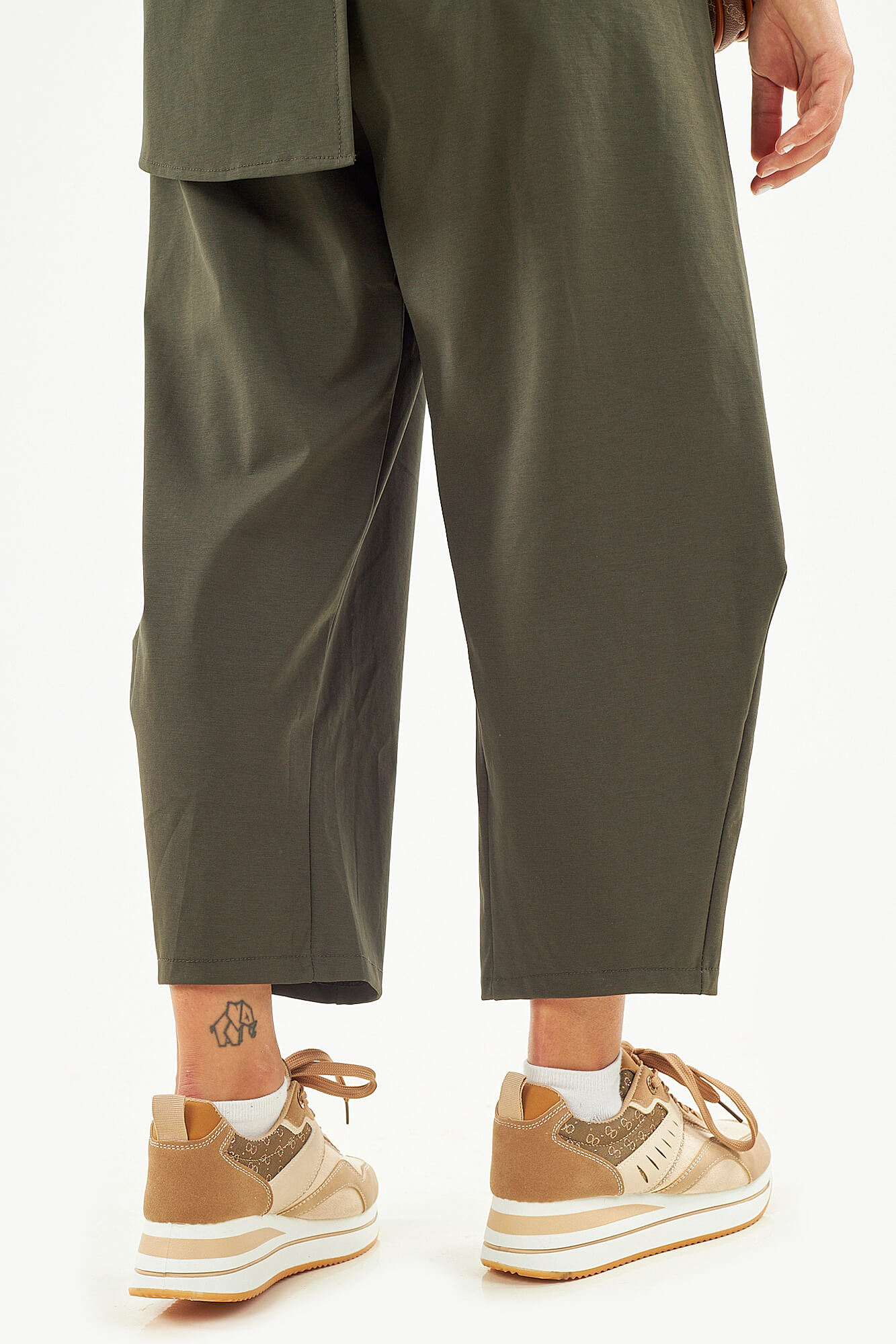 Sequoia Μοντέρνο Γυναικείο Oversize Σετ Ασύμμετρη Αμάνικη Μπλούζα με Παντελόνι 33-41096 Λαδί Sequoia Μοντέρνο Γυναικείο Oversize Σετ Ασύμμετρη Αμάνικη Μπλούζα με Παντελόνι 33-41096 Λαδί