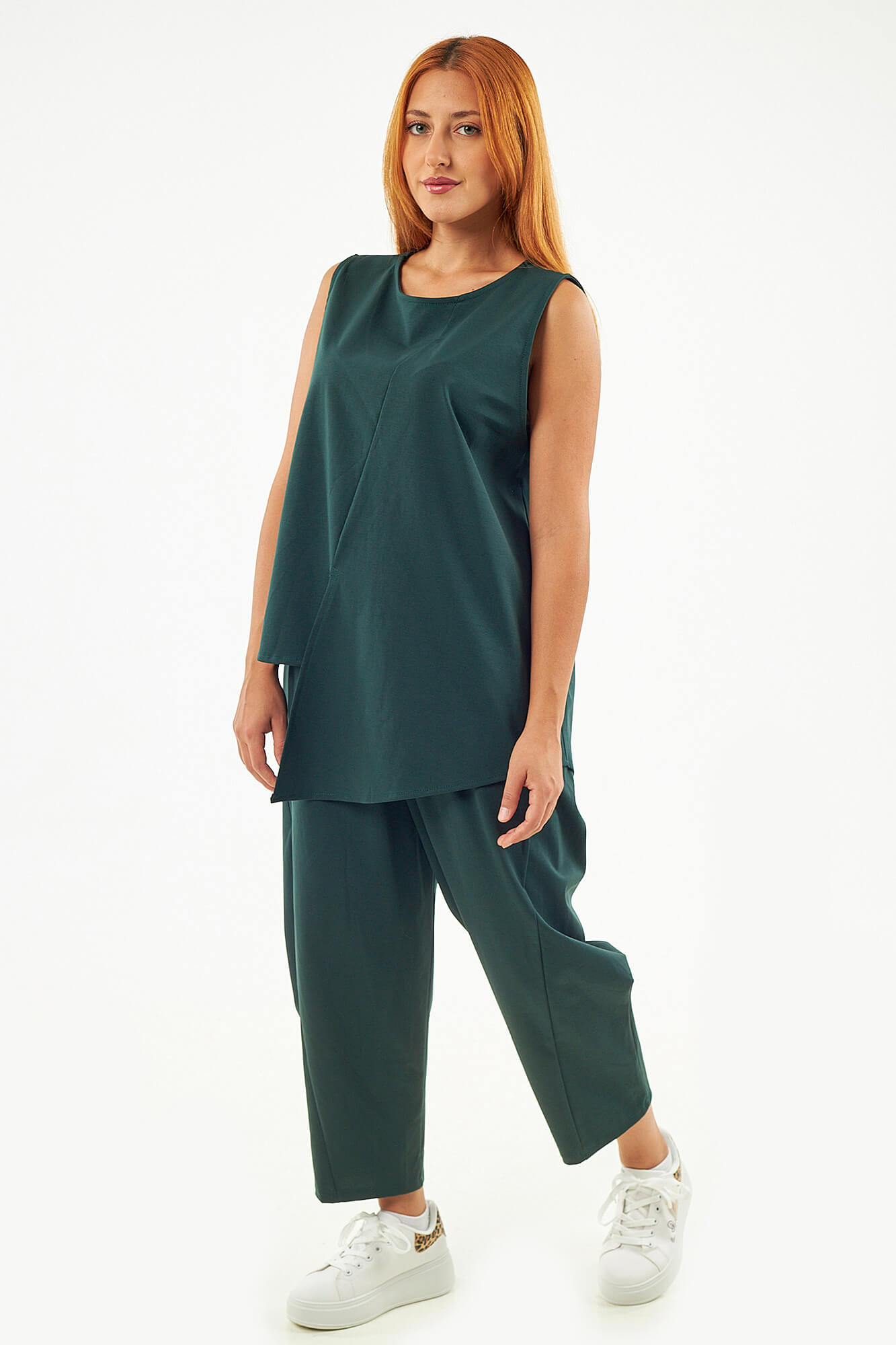 Sequoia Μοντέρνο Γυναικείο Oversize Σετ Ασύμμετρη Αμάνικη Μπλούζα με Παντελόνι 33-41096 Πράσινο