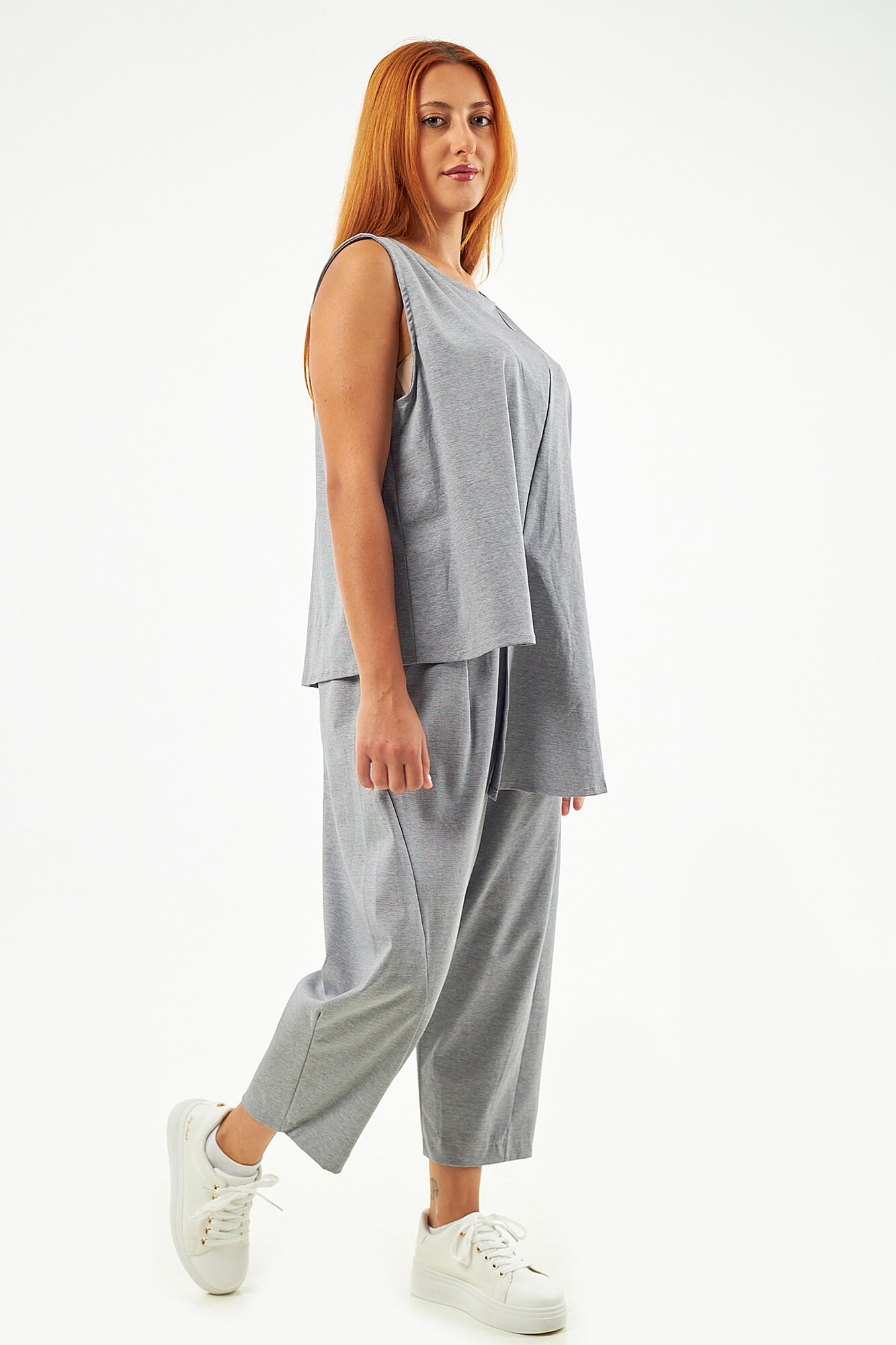 Sequoia Μοντέρνο Γυναικείο Oversize Σετ Ασύμμετρη Αμάνικη Μπλούζα με Παντελόνι 33-41096 Γκρι