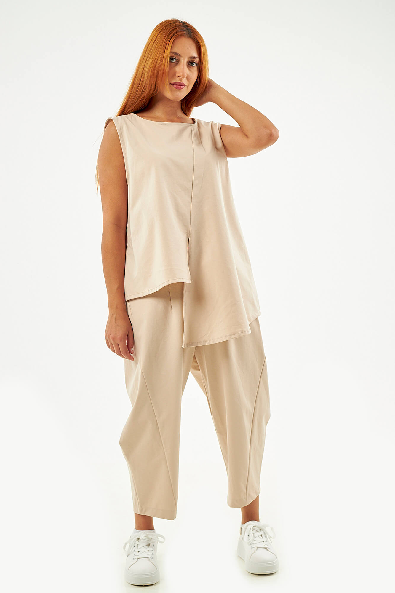 Sequoia Μοντέρνο Γυναικείο Oversize Σετ Ασύμμετρη Αμάνικη Μπλούζα με Παντελόνι 33-41096 Εκρού