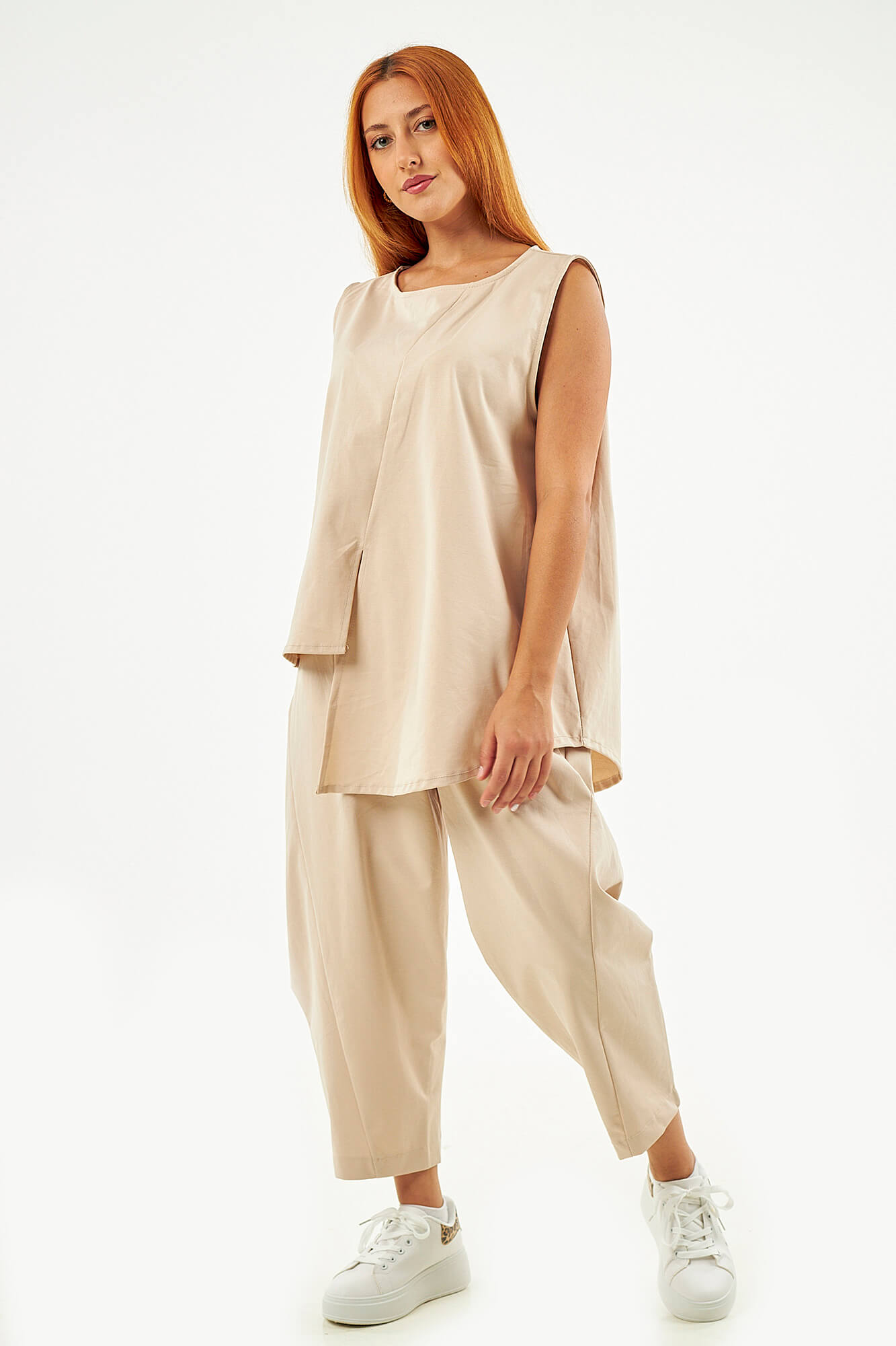 Sequoia Μοντέρνο Γυναικείο Oversize Σετ Ασύμμετρη Αμάνικη Μπλούζα με Παντελόνι 33-41096 Γκρι