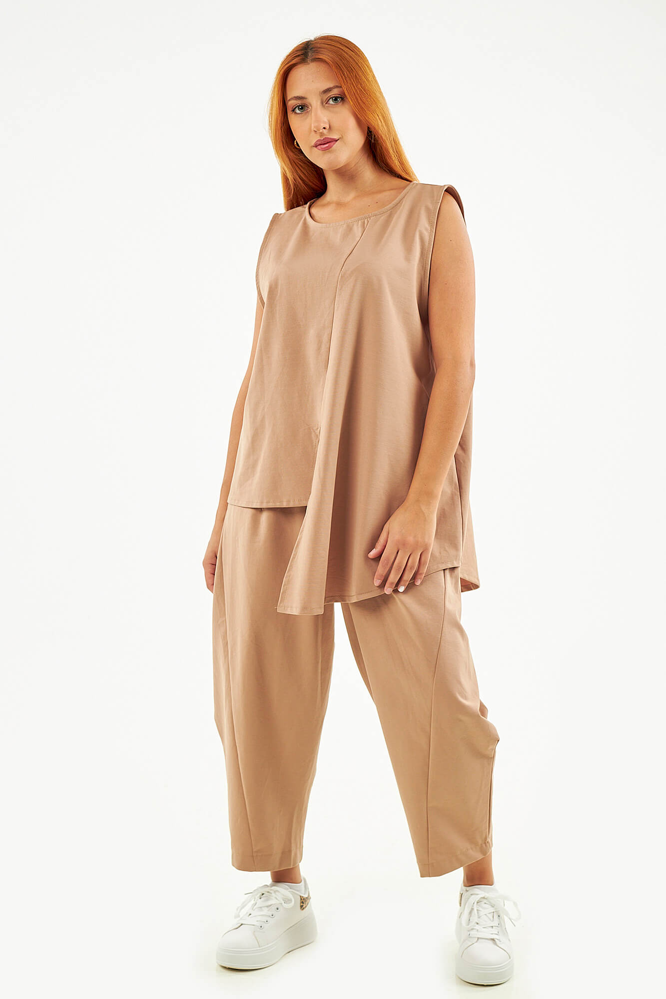Sequoia Μοντέρνο Γυναικείο Oversize Σετ Ασύμμετρη Αμάνικη Μπλούζα με Παντελόνι 33-41096 Μπεζ