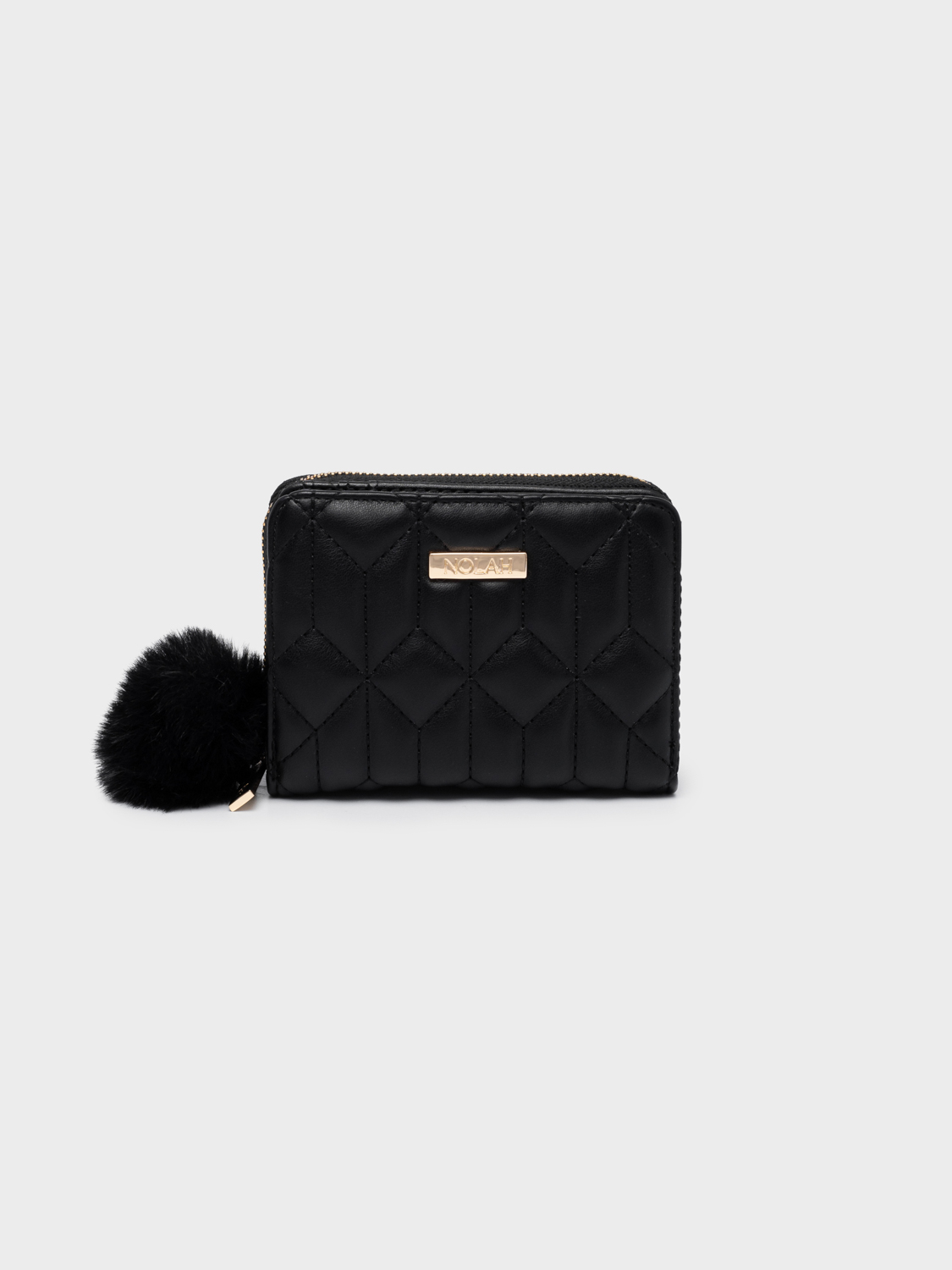 Winnie Black Winnie Black