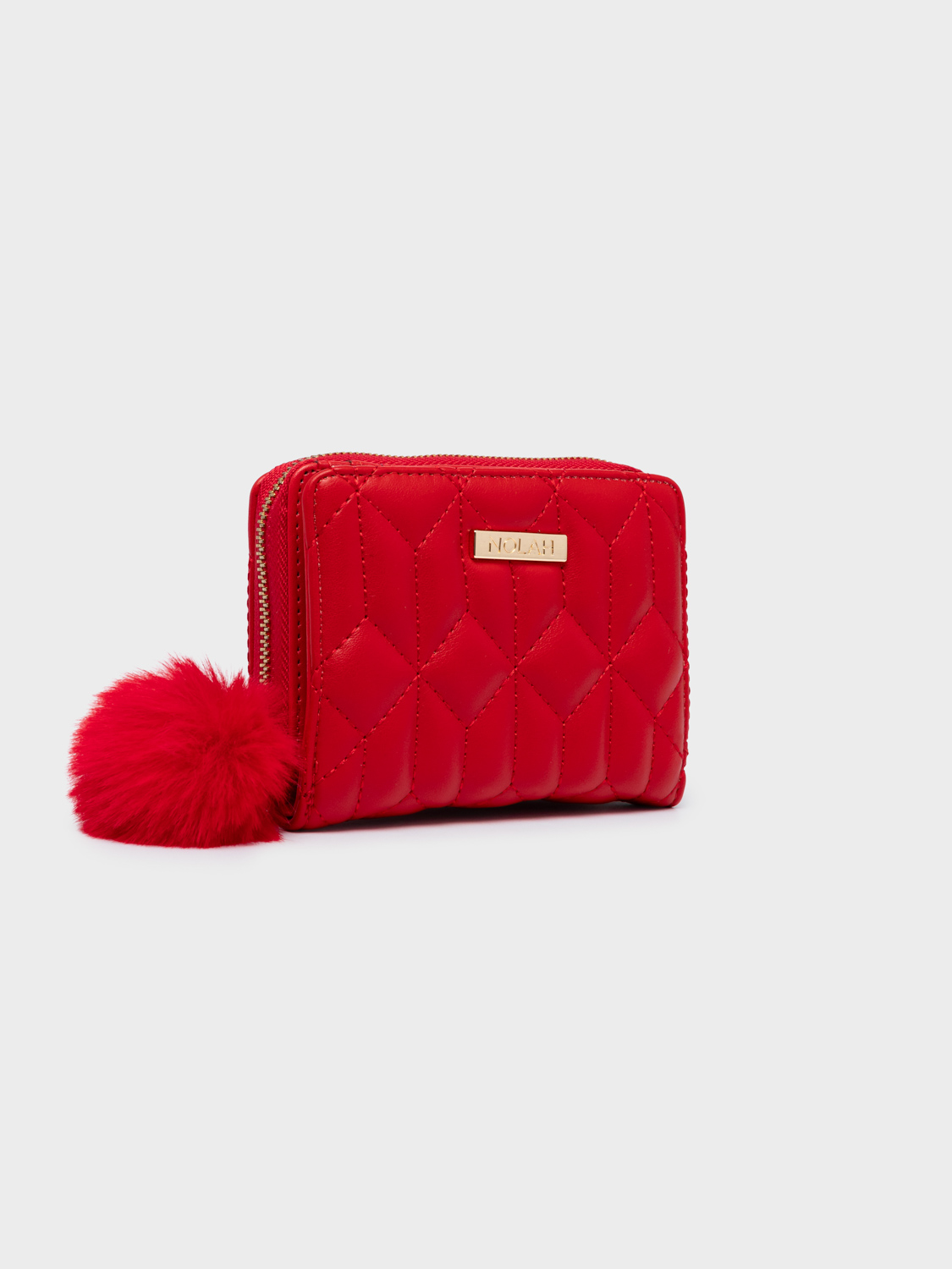 Winnie Red Winnie Red