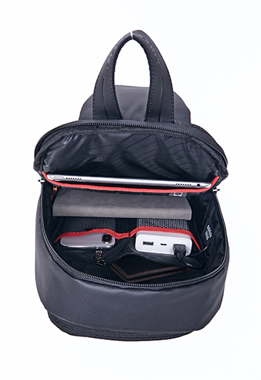 ARCTIC HUNTER τσάντα Crossbody XB-00081, USB, 6L, μαύρη