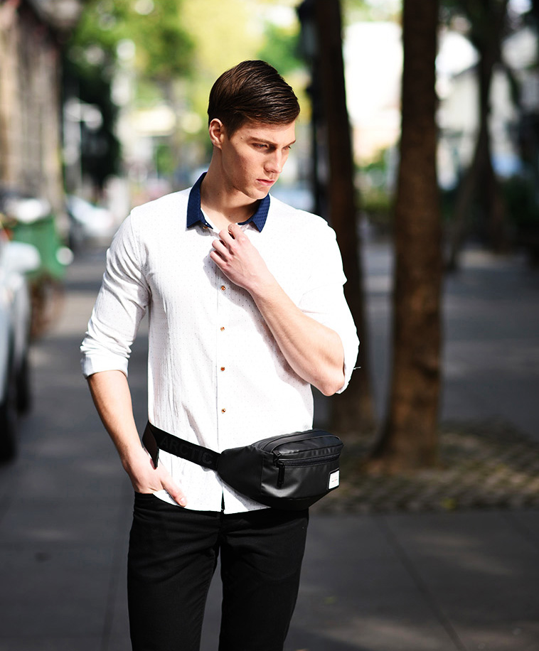 ARCTIC HUNTER τσάντα μέσης YB14001-BK, μαύρη