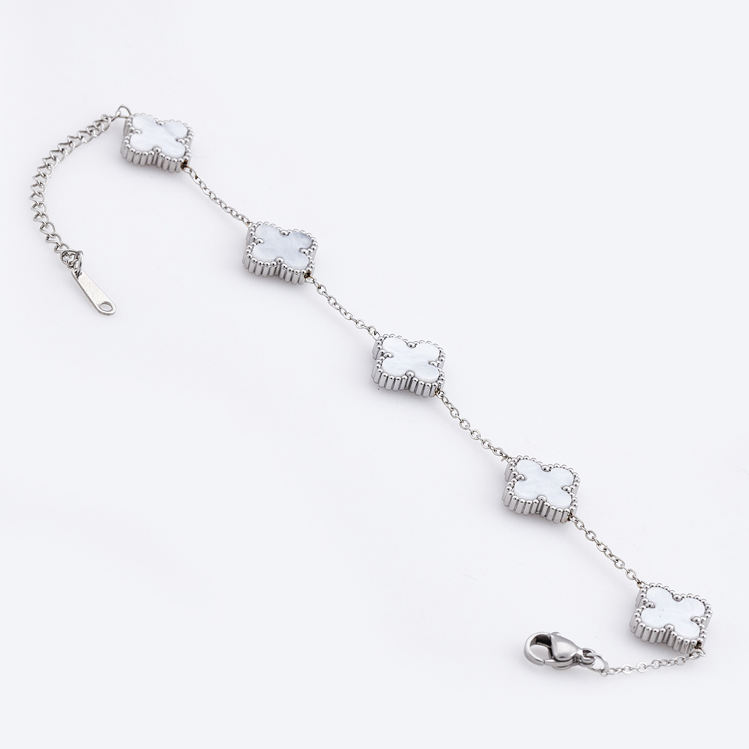 Sequoia Γυναικείο ατσάλινο βραχιόλι με σχέδιο λουλούδια σε ασημί με φίλντισι λευκό